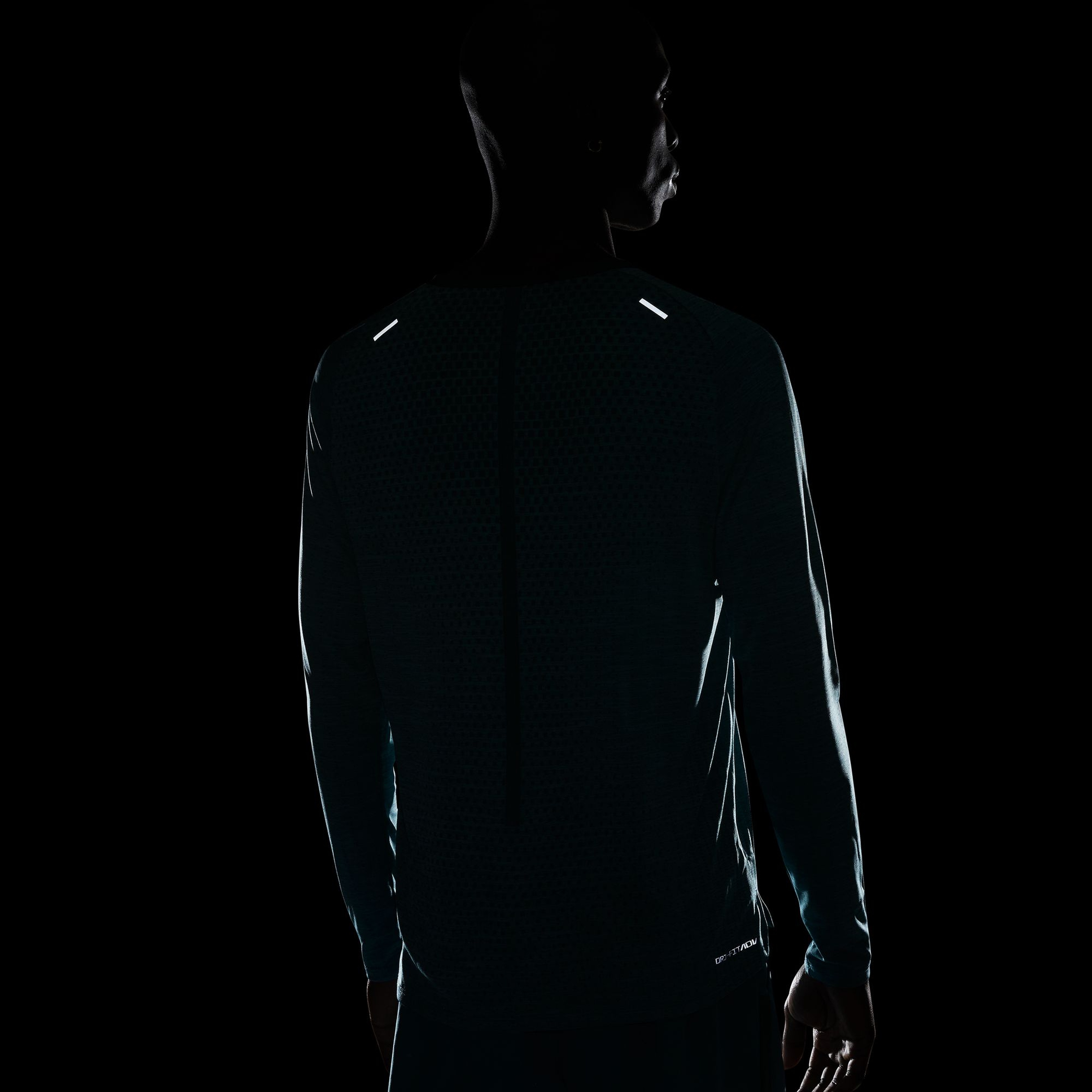 Nike Dri-Fit ADV Techknit Ultra Running Long-Sleeve Erkek Tişört