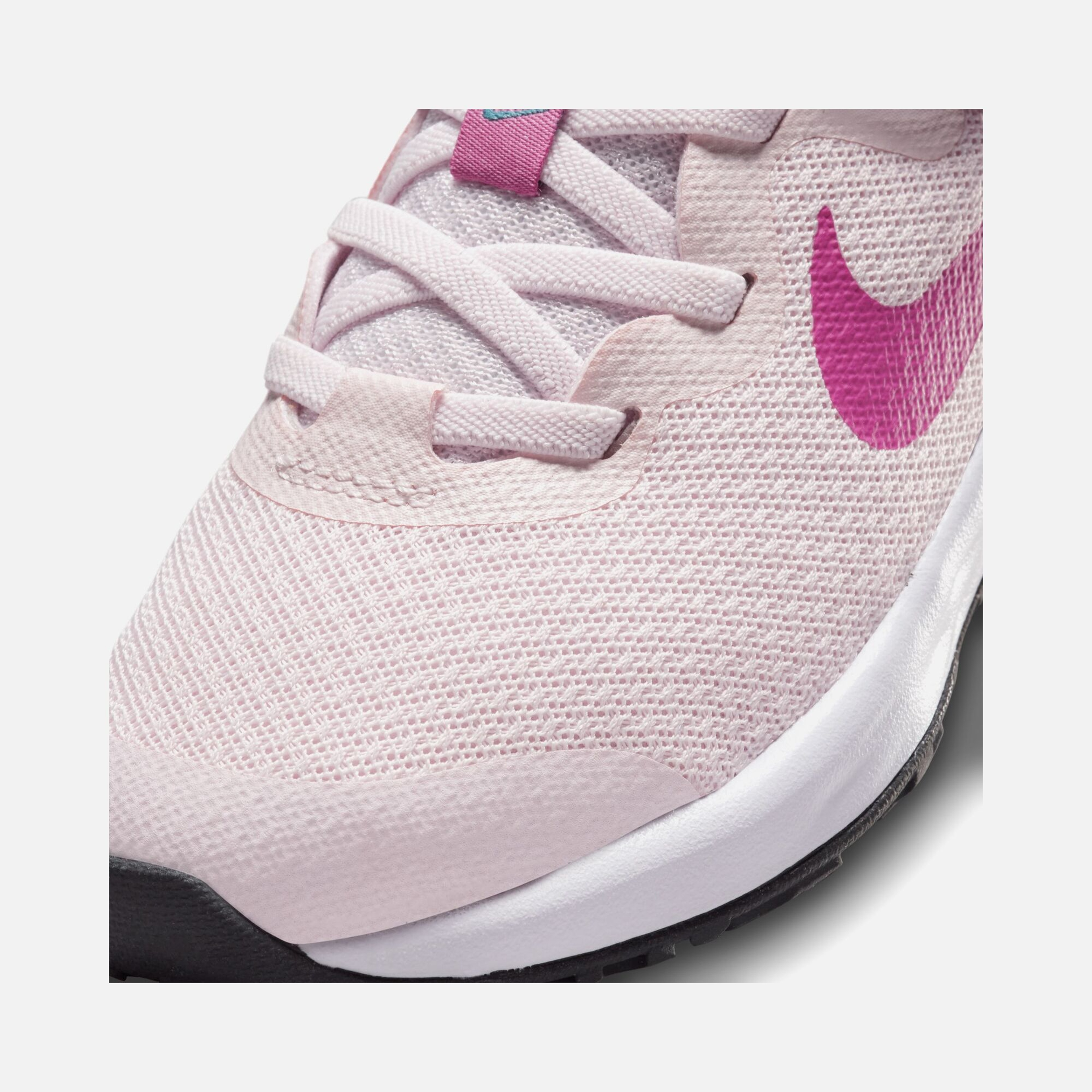 Nike Revolution 6 Running (PSV) Çocuk Spor Ayakkabı