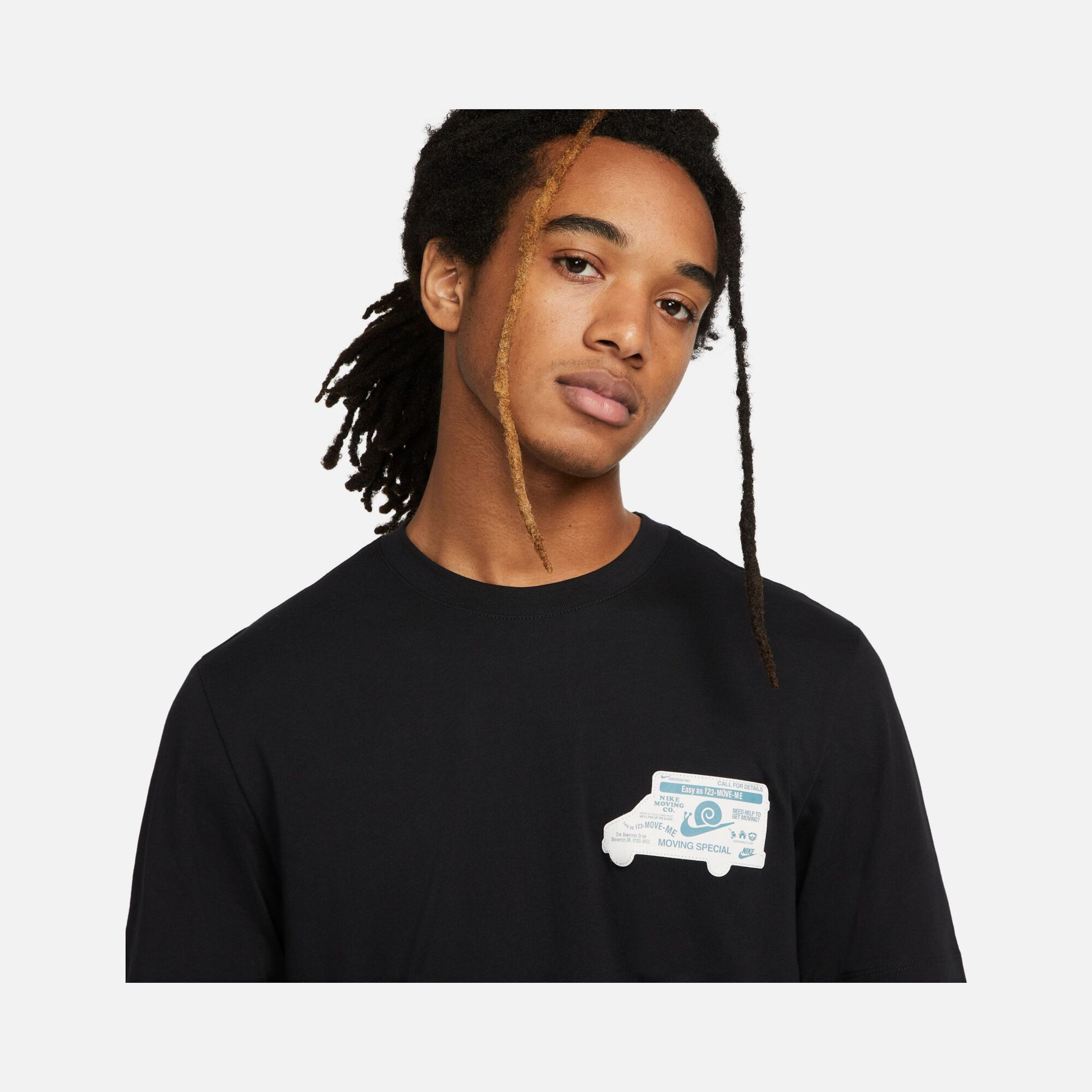 Nike Sportswear Moving Special Graphic Short-Sleeve Erkek Tişört