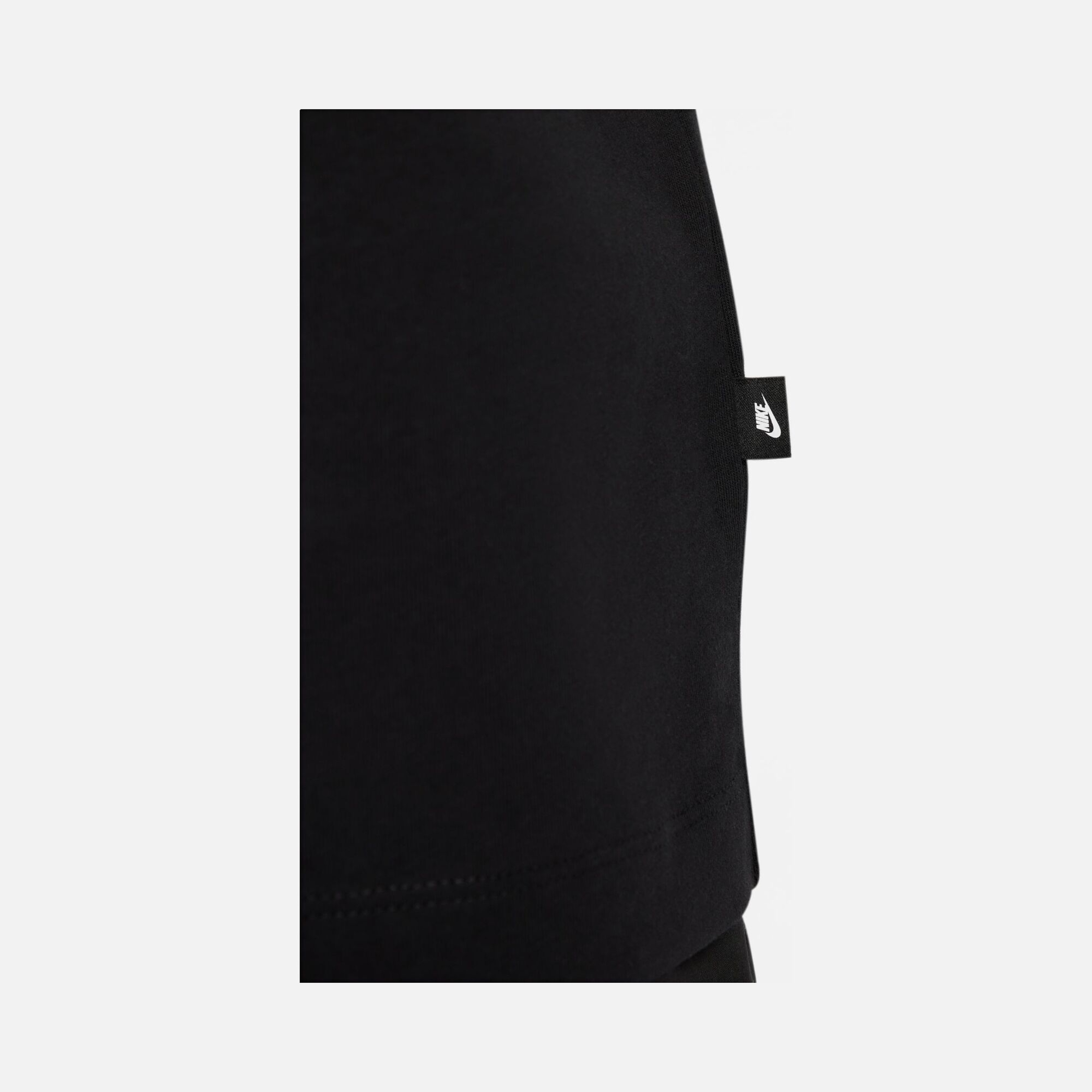 Nike Sportswear Moving Special Graphic Short-Sleeve Erkek Tişört