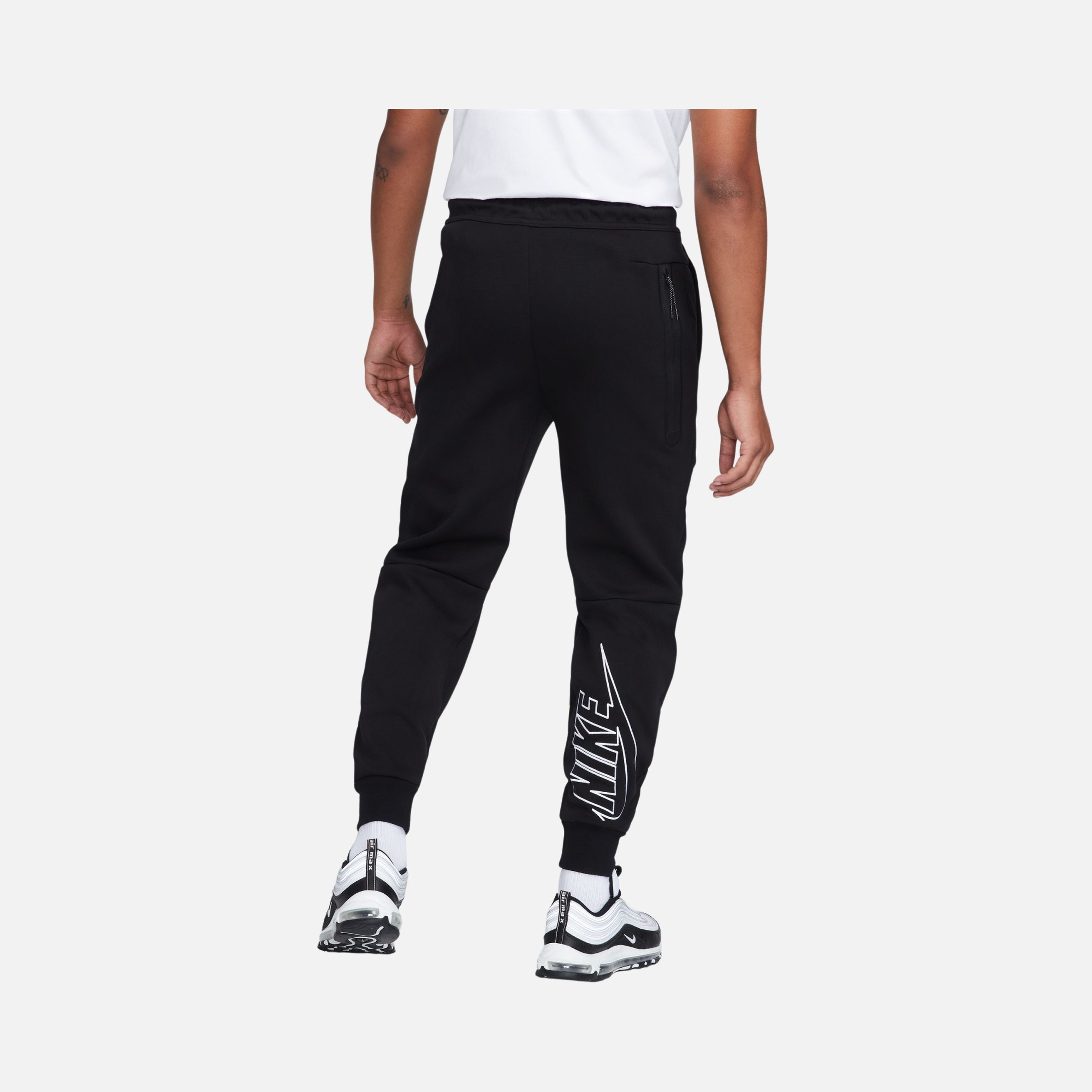 Nike Sportswear Tech Fleece Graphic Joggers Erkek Eşofman Altı