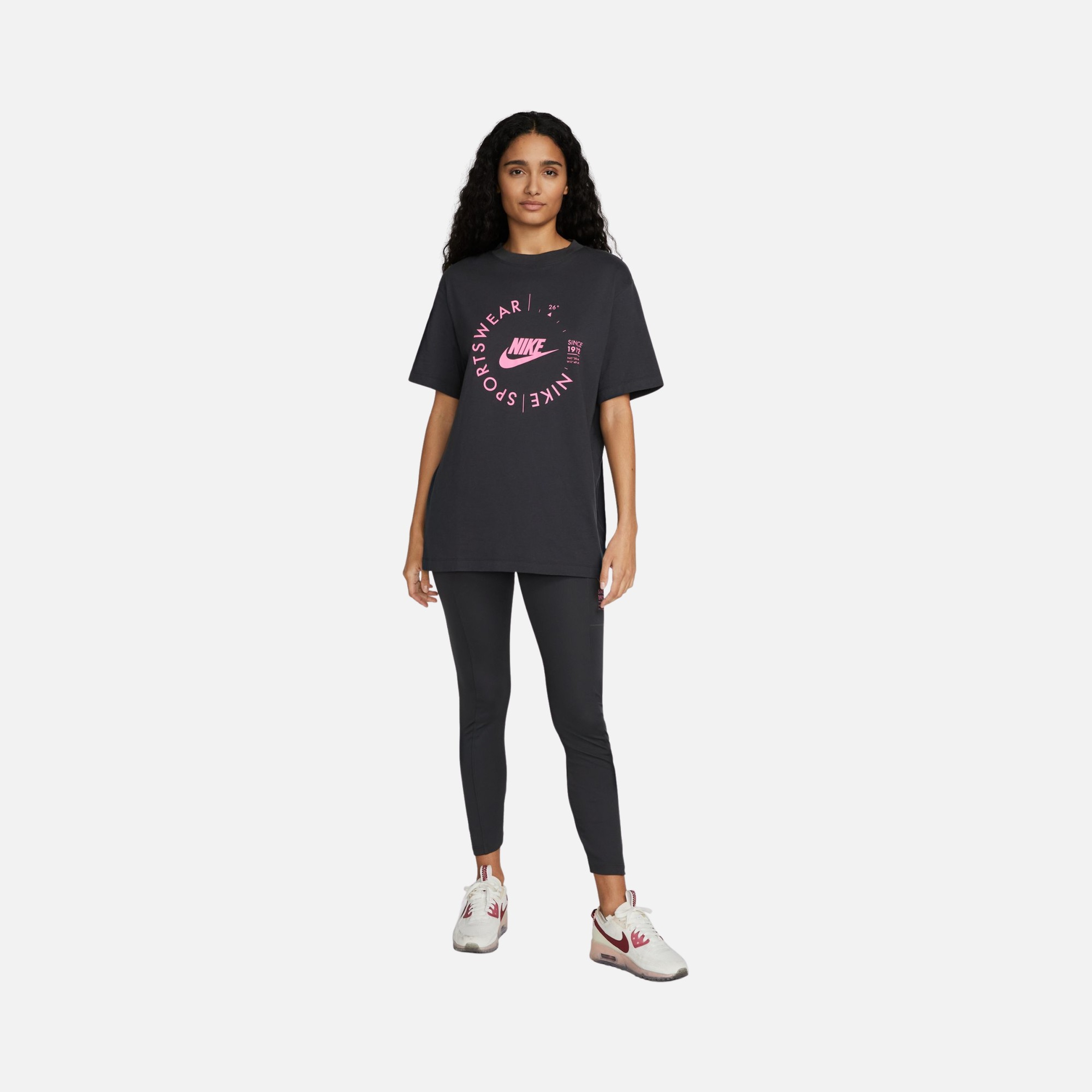 Nike Sportswear Gel-Sport Utility Printed Boyfriend Short-Sleeve Kadın Tişört