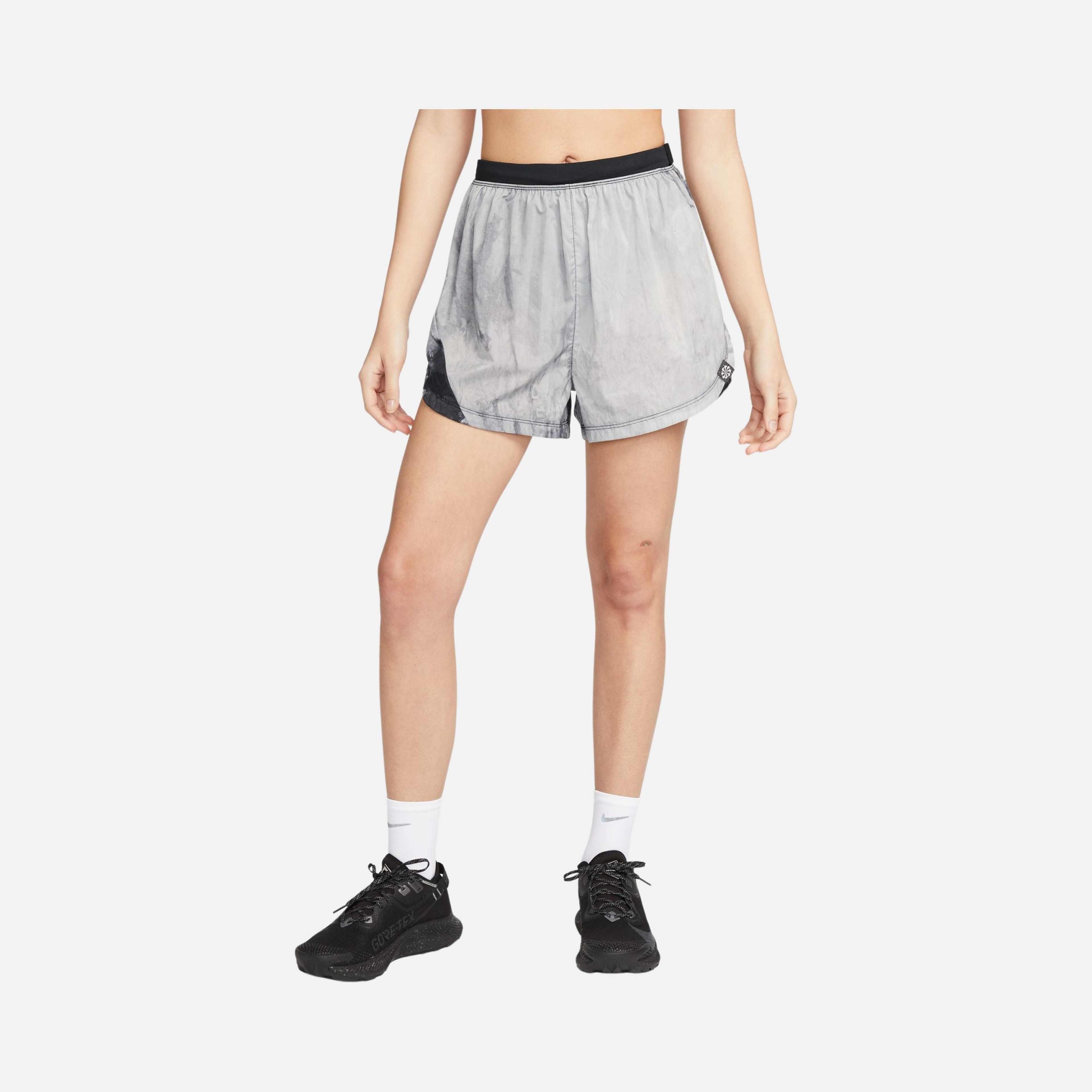 Nike Dri-Fit Repel Mid-Rise 3" Brief-Lined Trail Running Kadın Şort