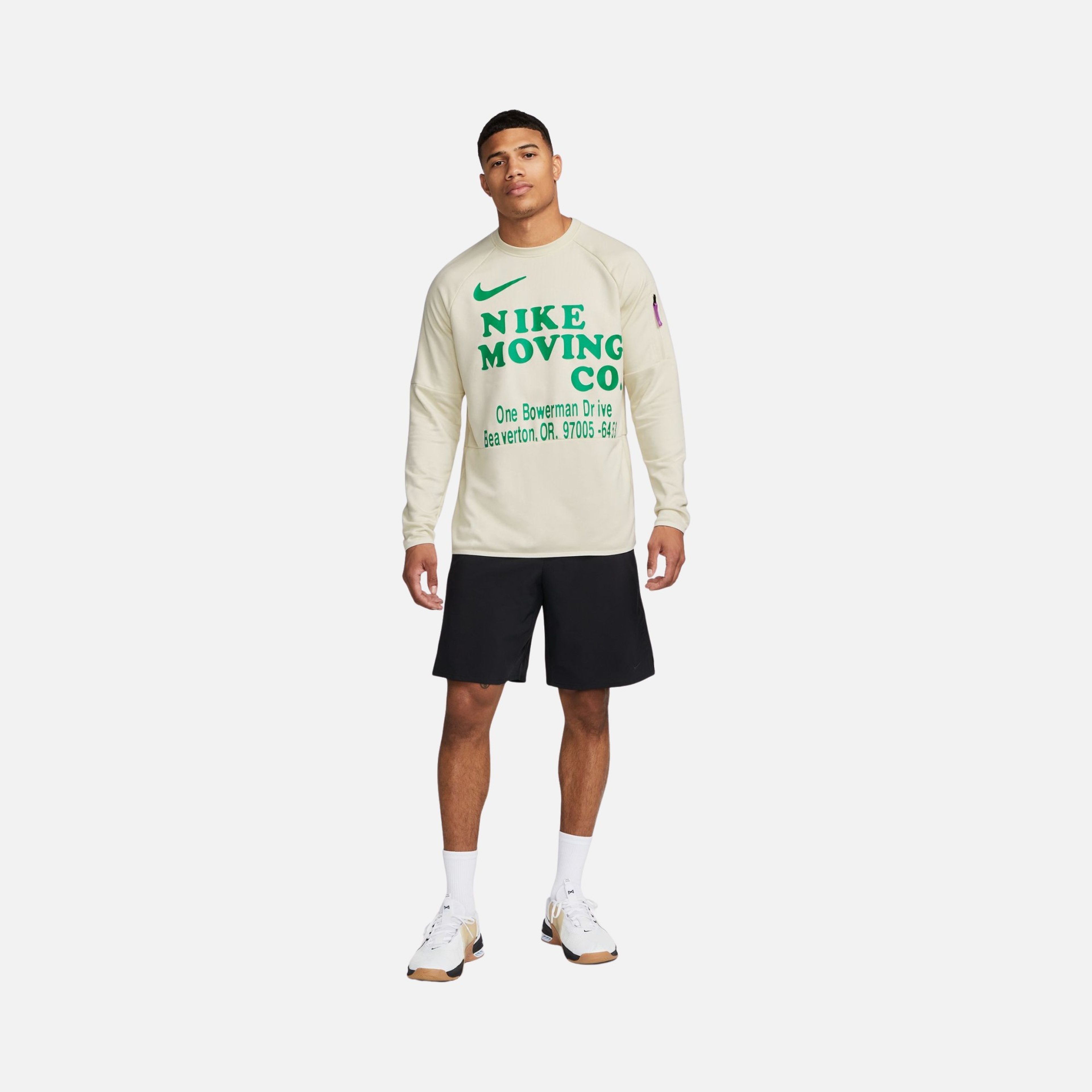 Nike Dri-Fit ''Nike Moving Company Graphic'' Fitness Long-Sleeve Erkek Tişört