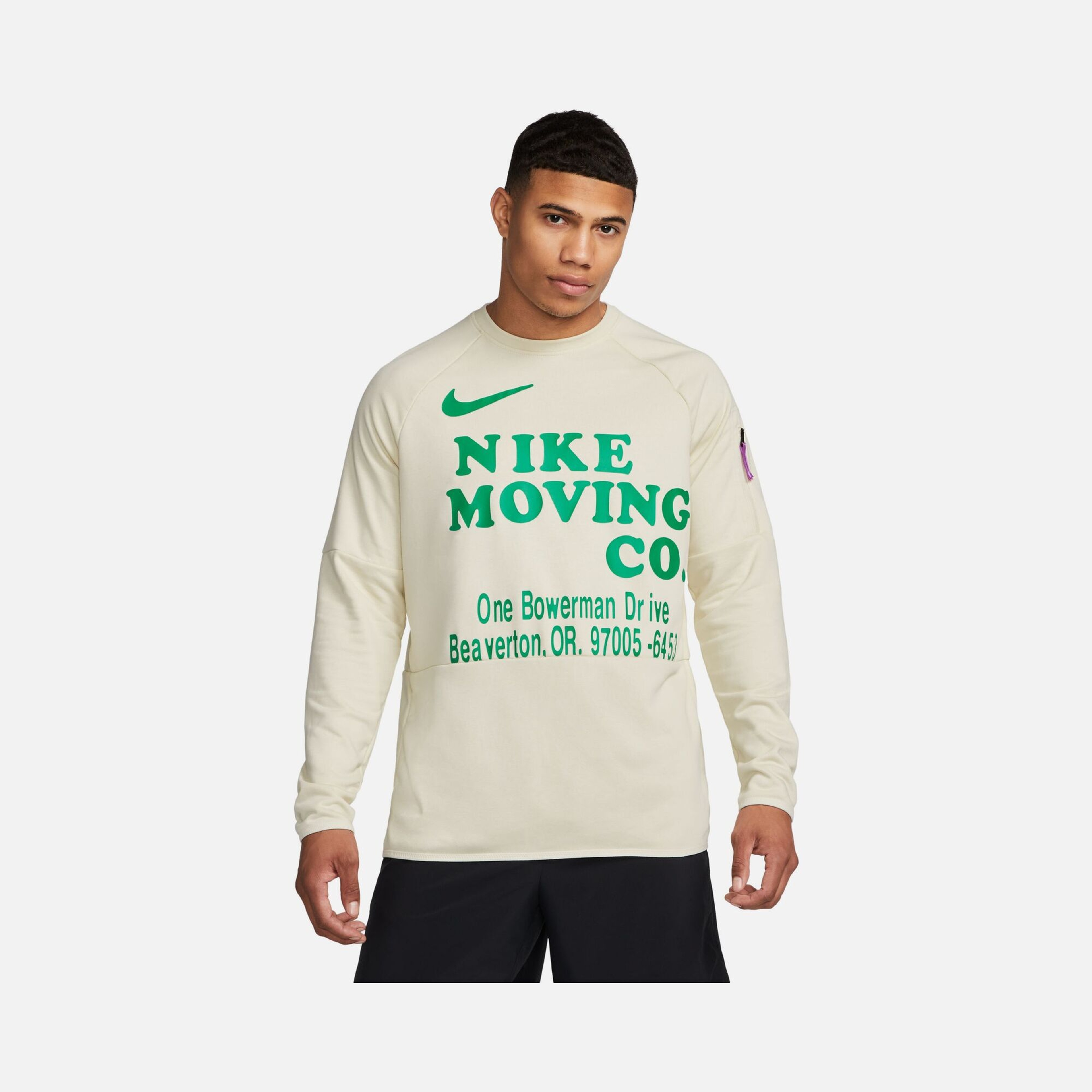 Nike Dri-Fit ''Nike Moving Company Graphic'' Fitness Long-Sleeve Erkek Tişört