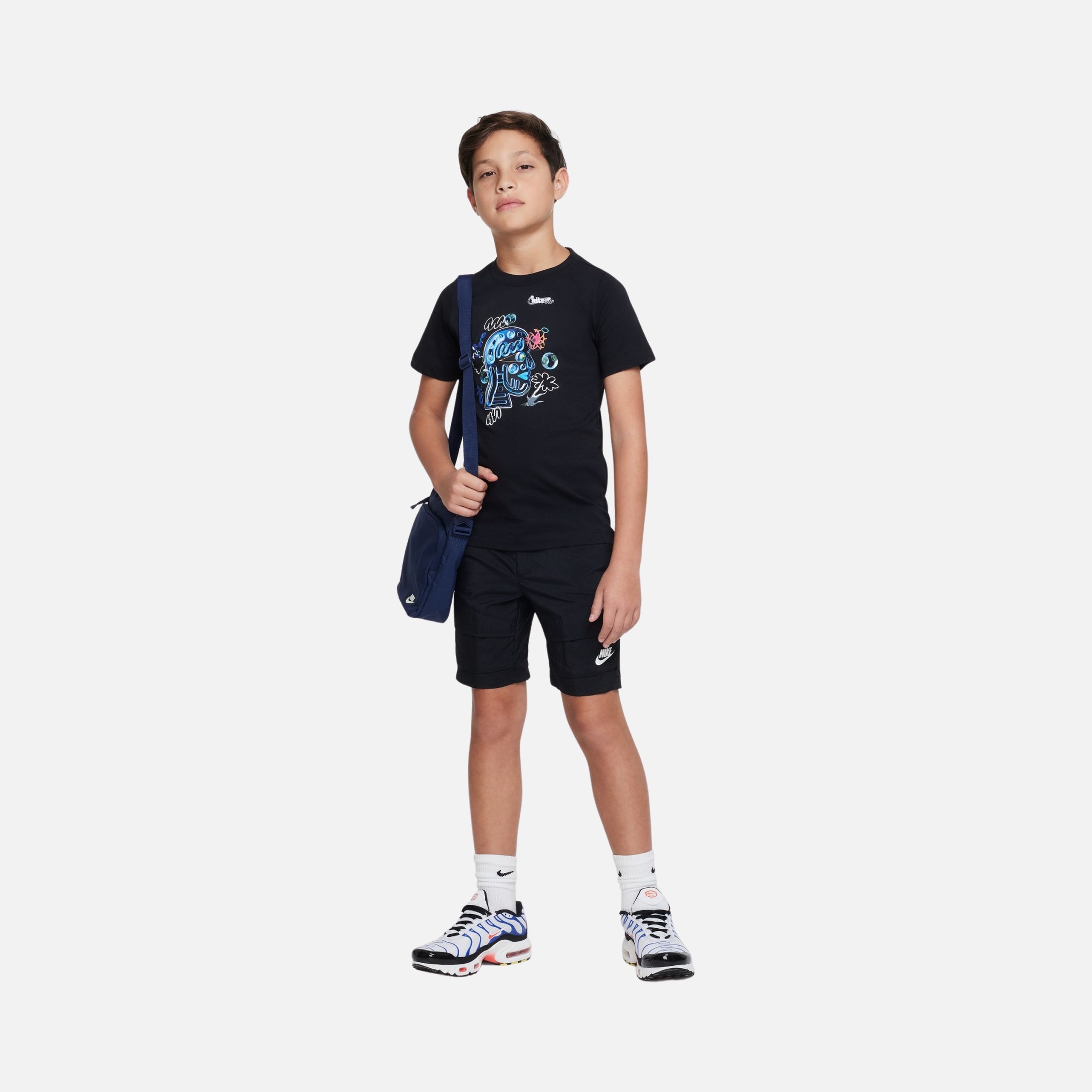 Nike Sportswear Air Max Day Graphic Short-Sleeve Çocuk Tişört
