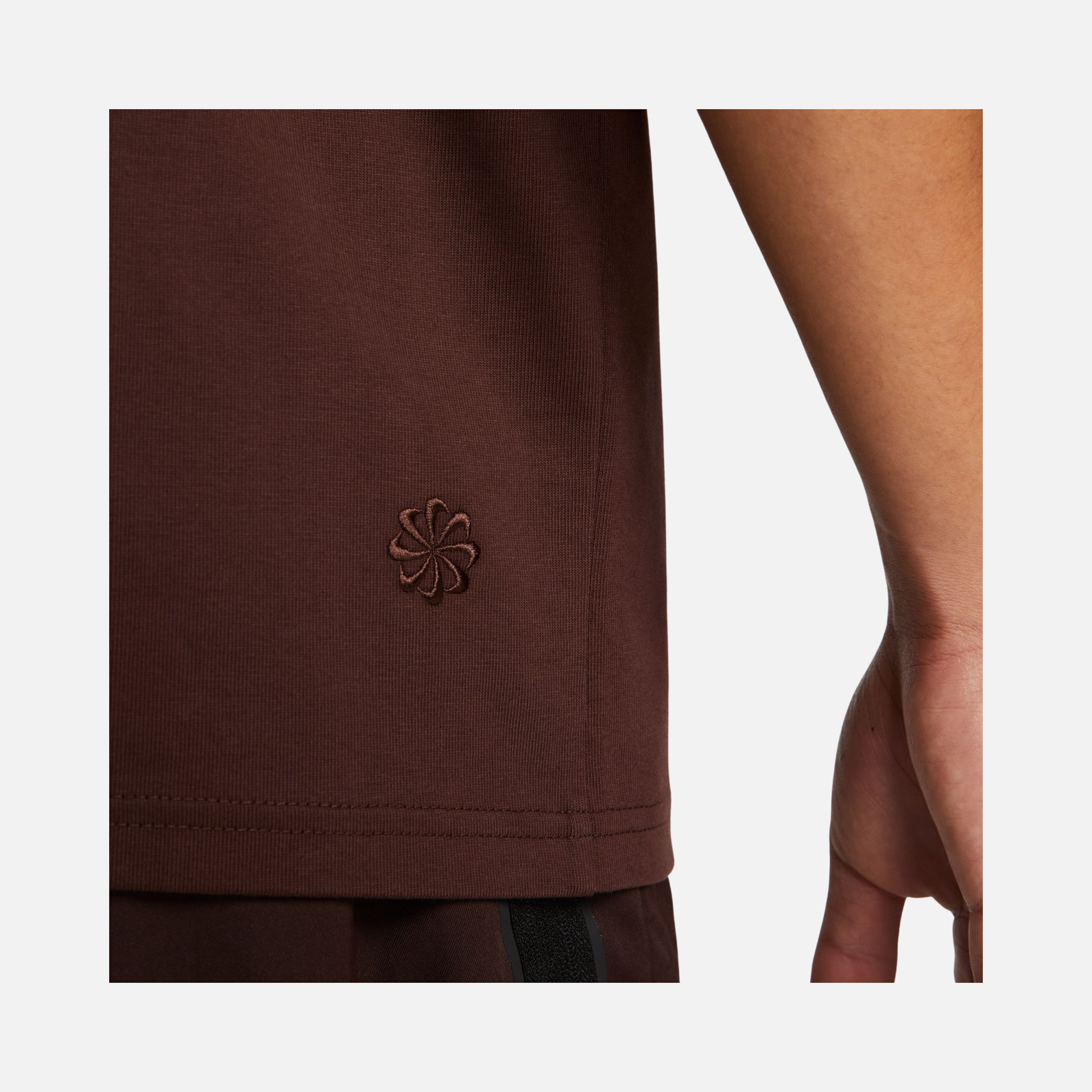 Nike Sportswear Dri-Fit Tech Pack Short-Sleeve Erkek Tişört