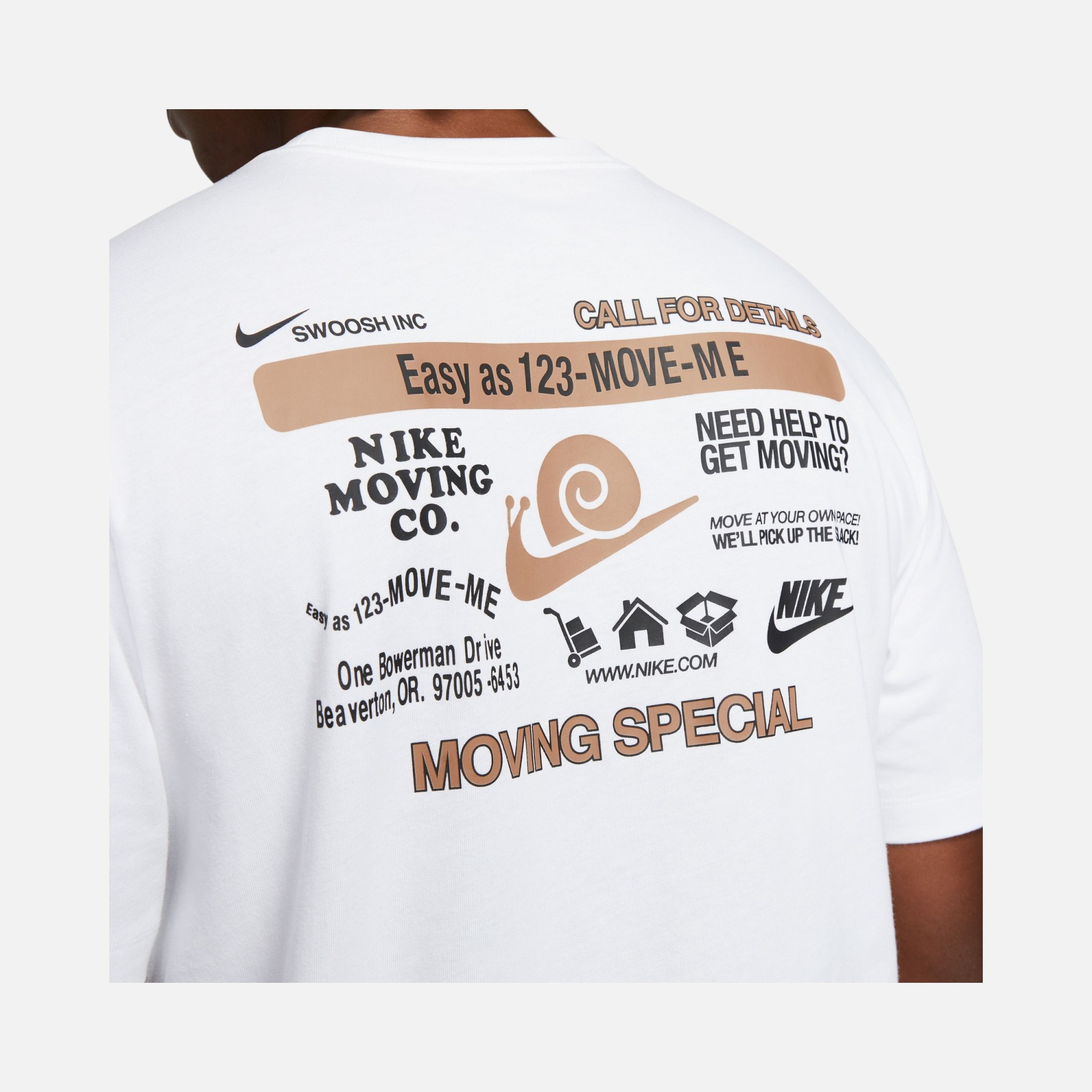 Nike Sportswear Moving Special Graphic Short-Sleeve Erkek Tişört