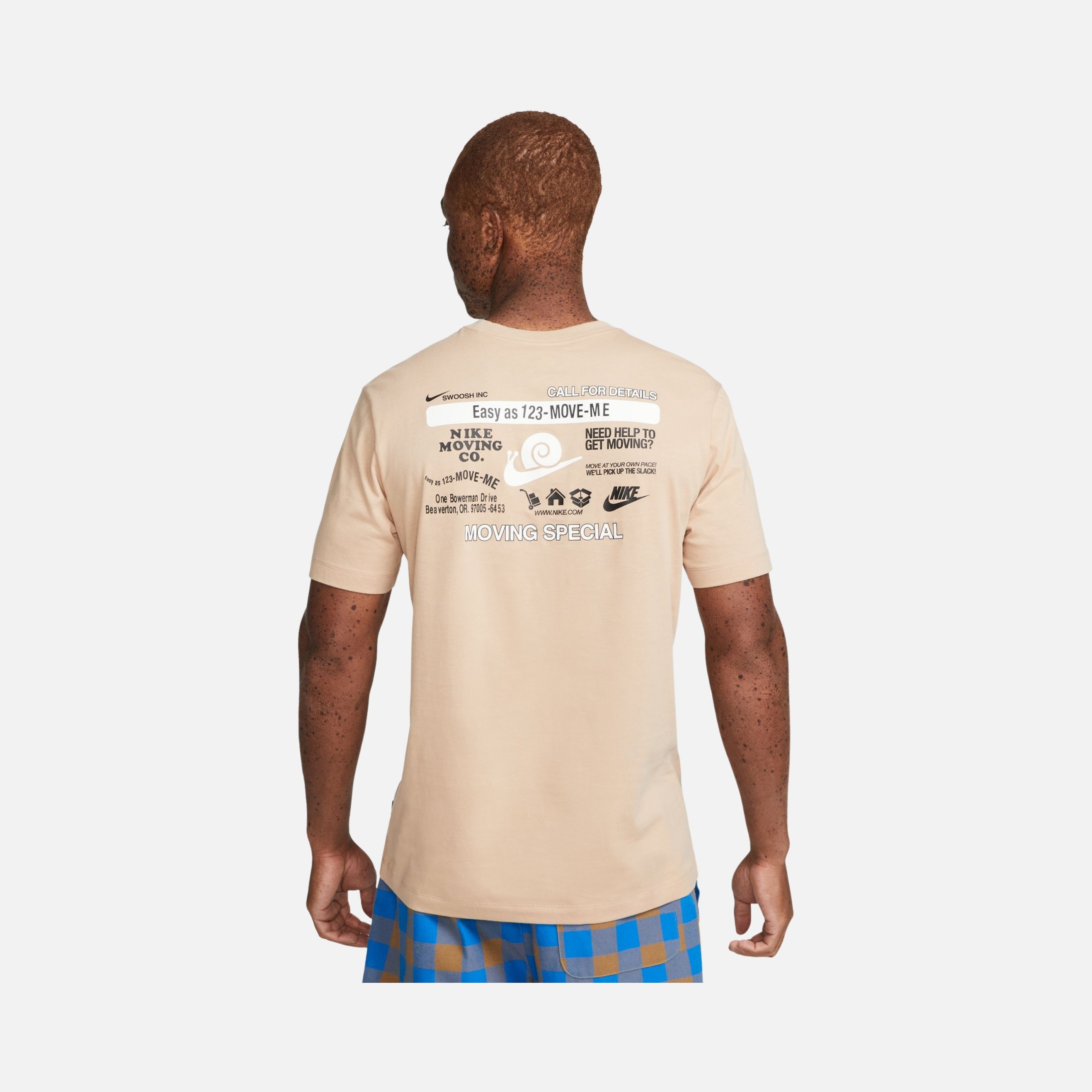 Nike Sportswear Moving Special Graphic Short-Sleeve Erkek Tişört