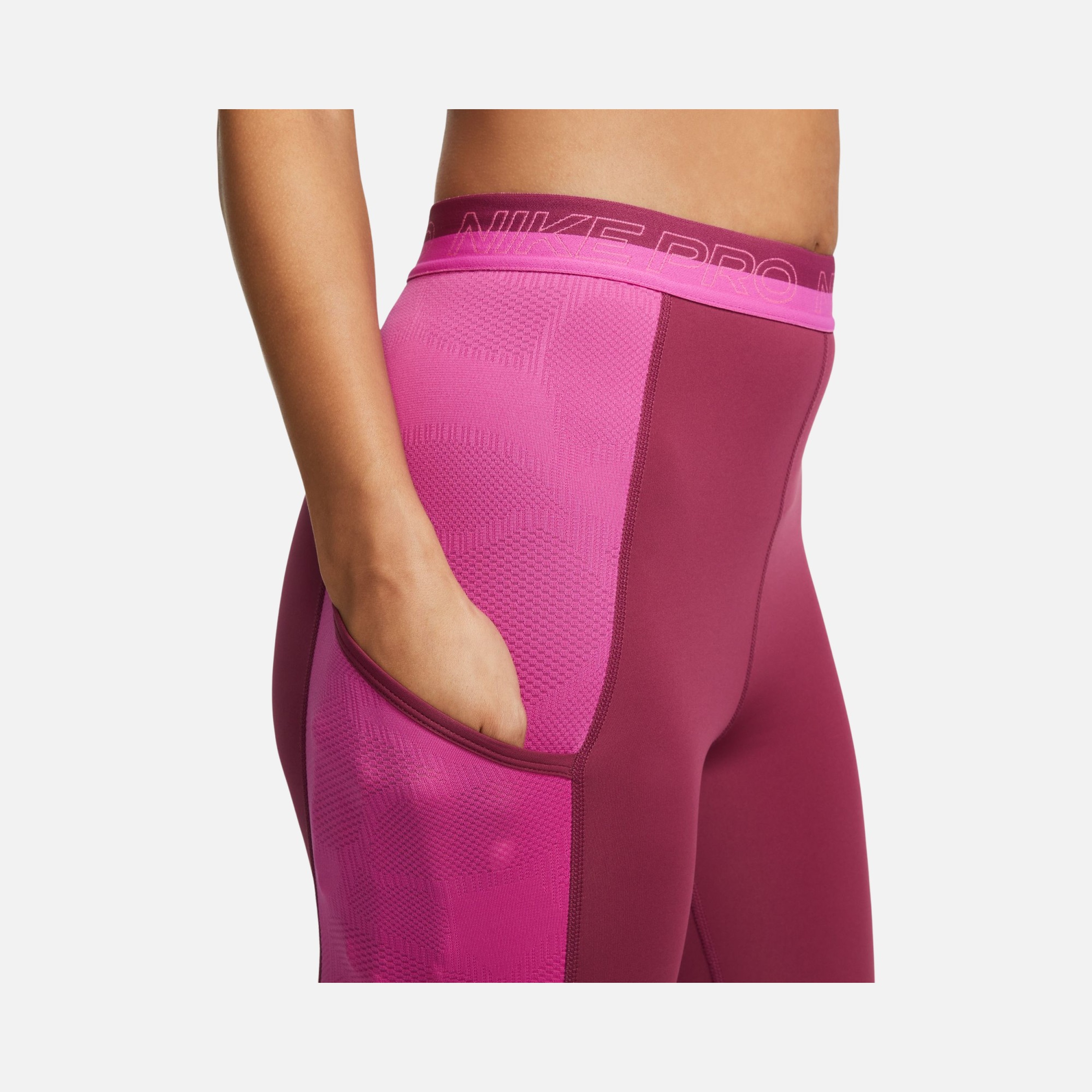 Nike Pro Dri-Fit High-Waisted Pockets 7/8 Training Kadın Tayt