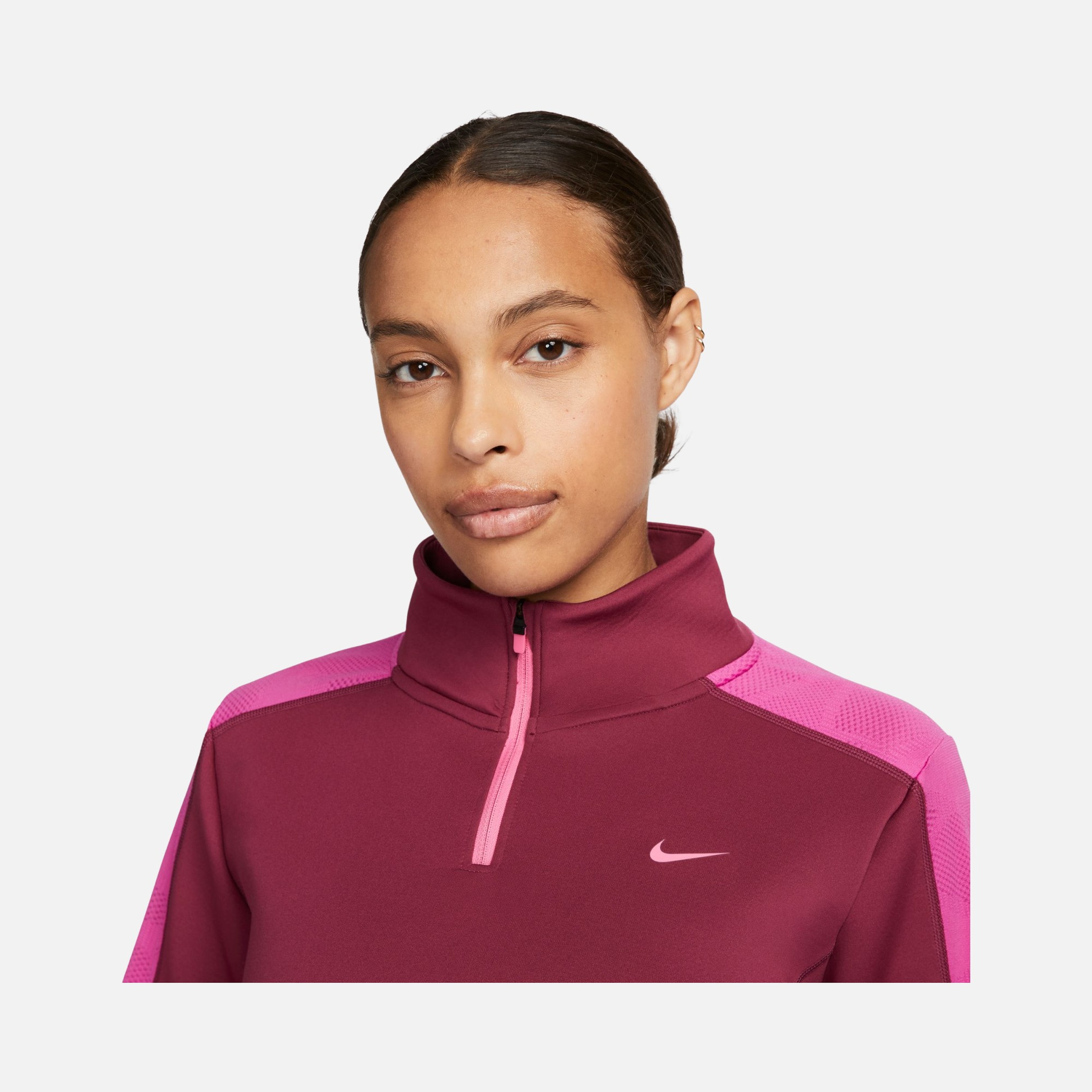 Nike Dri-Fit Long-Sleeve 1/4-Zip Training Long-Sleeve Kadın Tişört