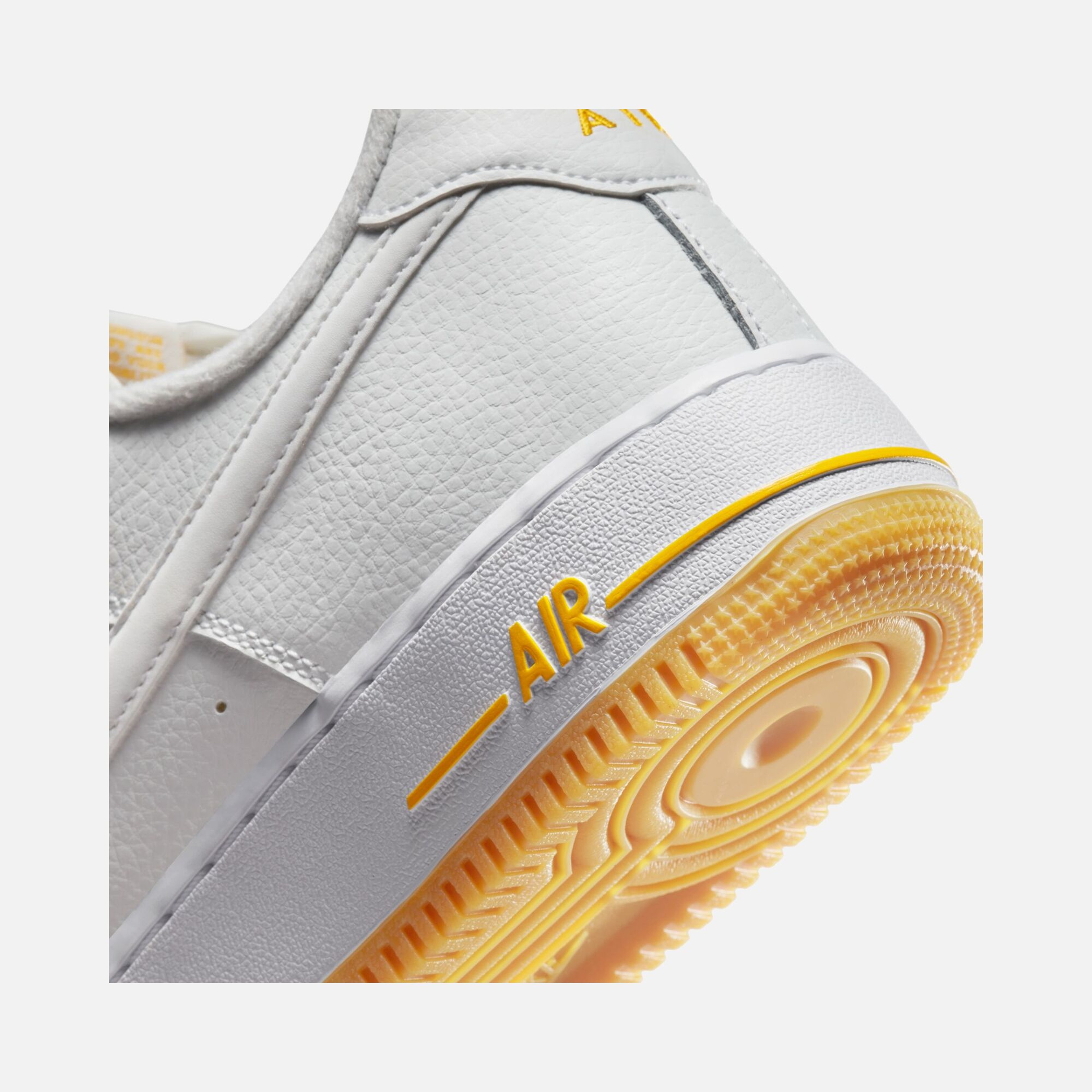 Nike Air Force 1 '07 SP23 Erkek Spor Ayakkabı