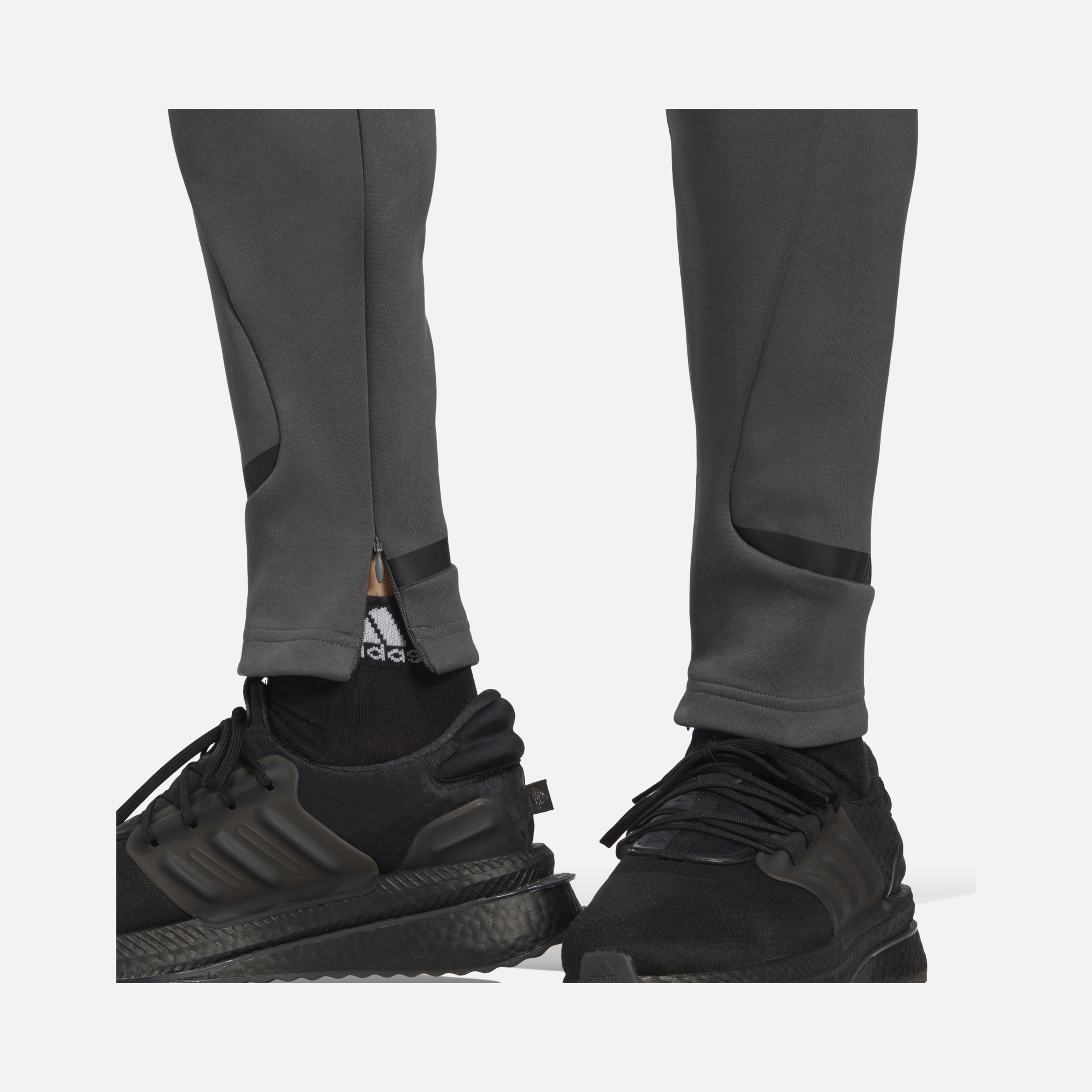 adidas Sportswear Designed for Gameday Zippered-Leg Erkek Eşofman Altı