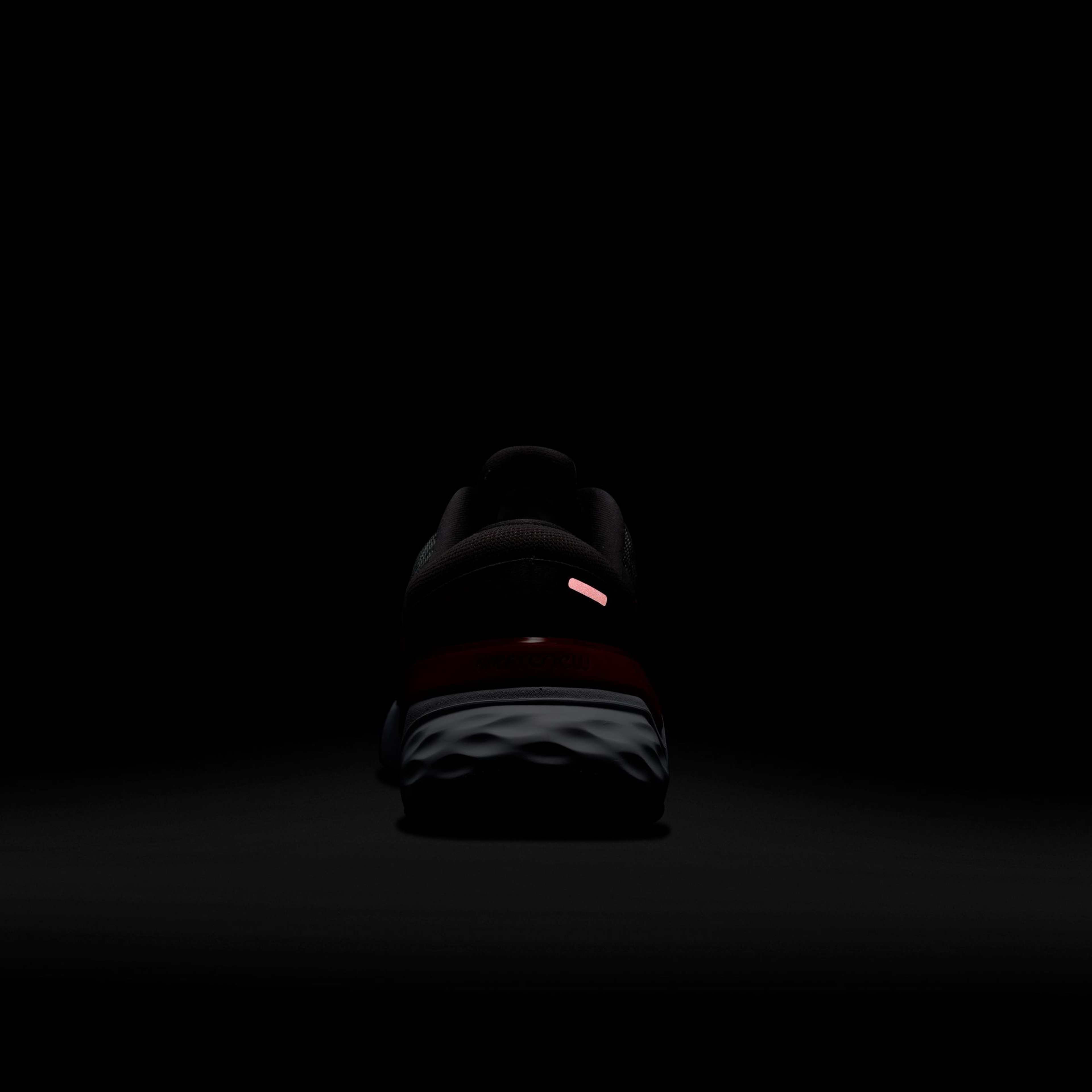 Nike Renew Run 4 Road Running Erkek Spor Ayakkabı