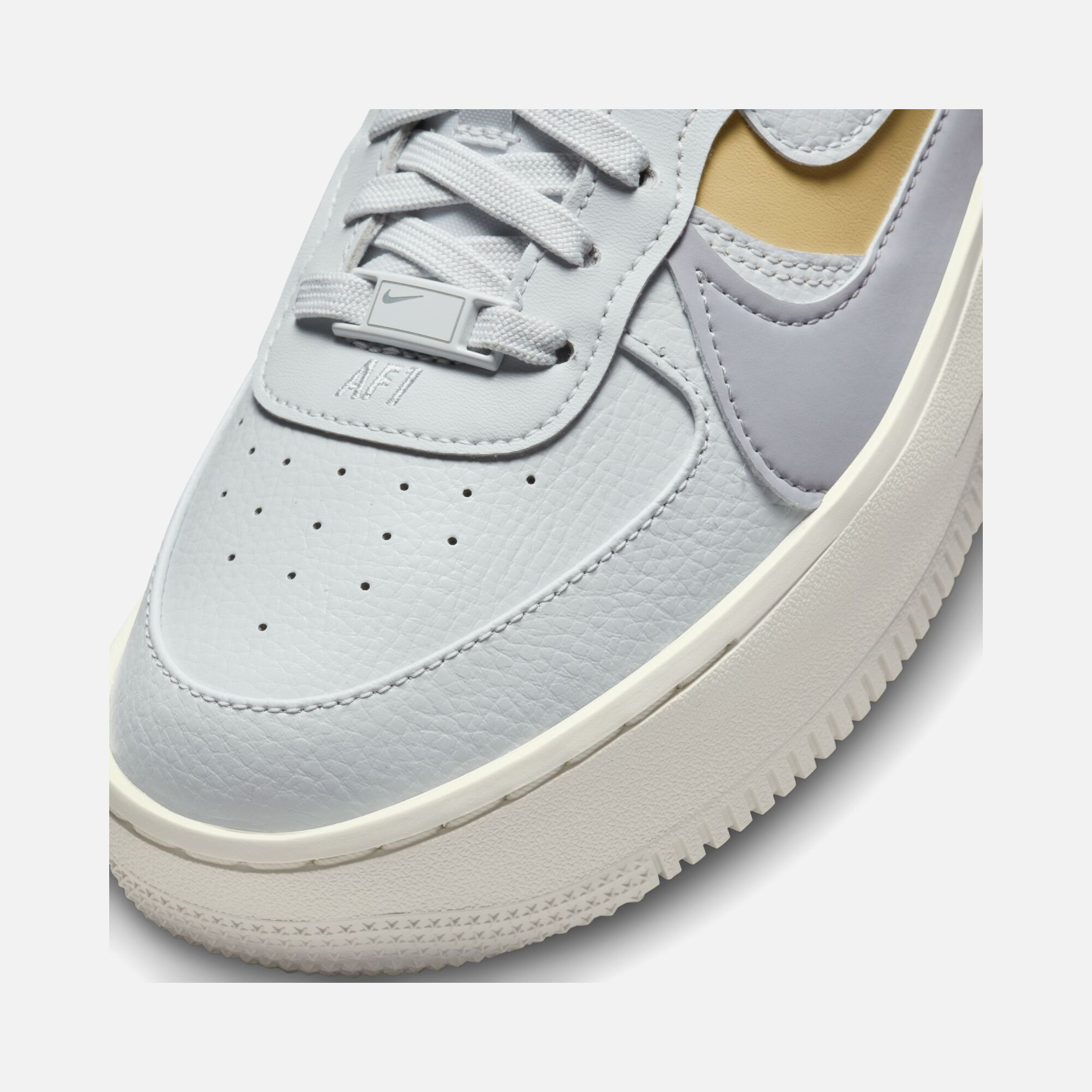 Nike Air Force 1 PLT.AF.ORM Kadın Spor Ayakkabı