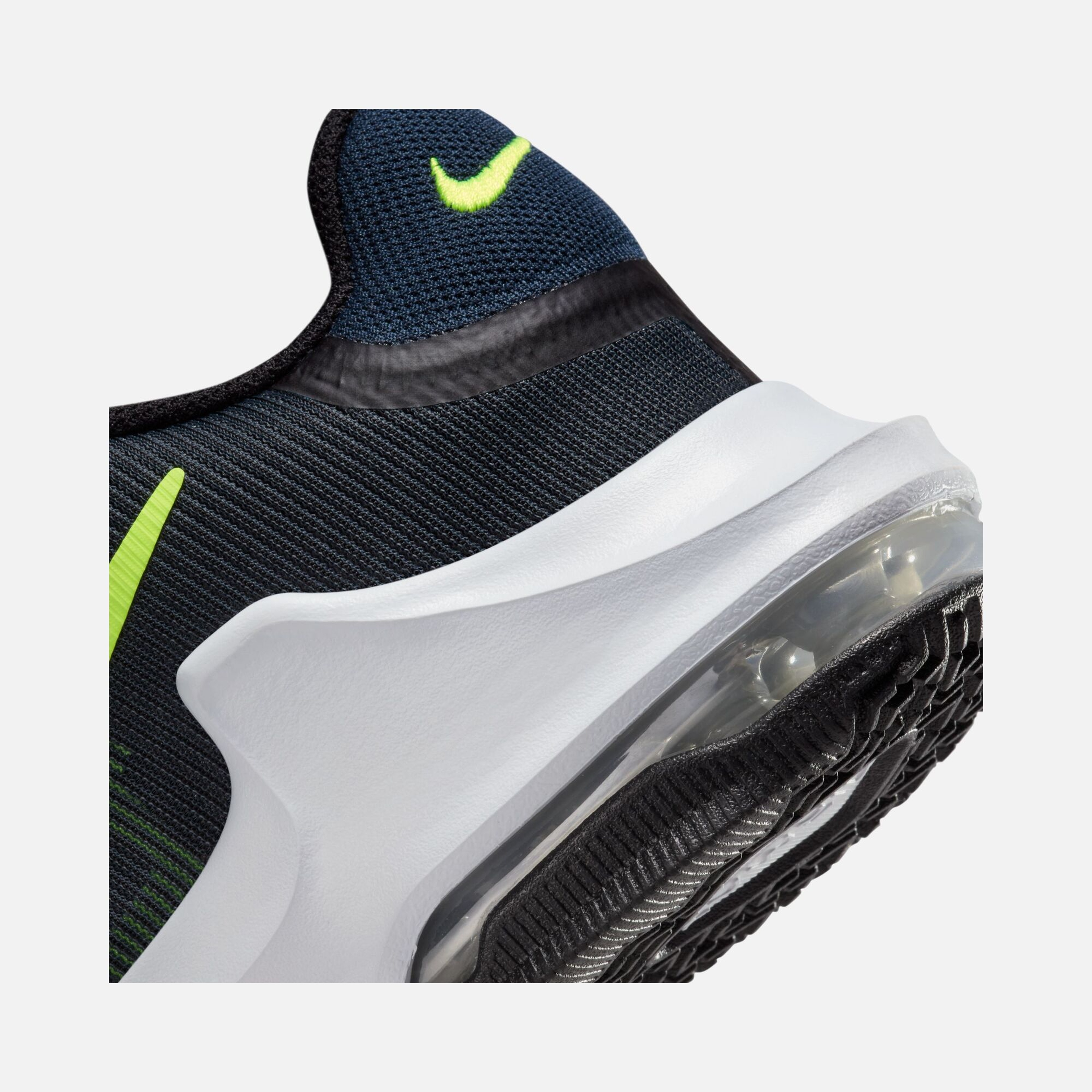 Nike Air Max Impact 4 Erkek Basketbol Ayakkabısı