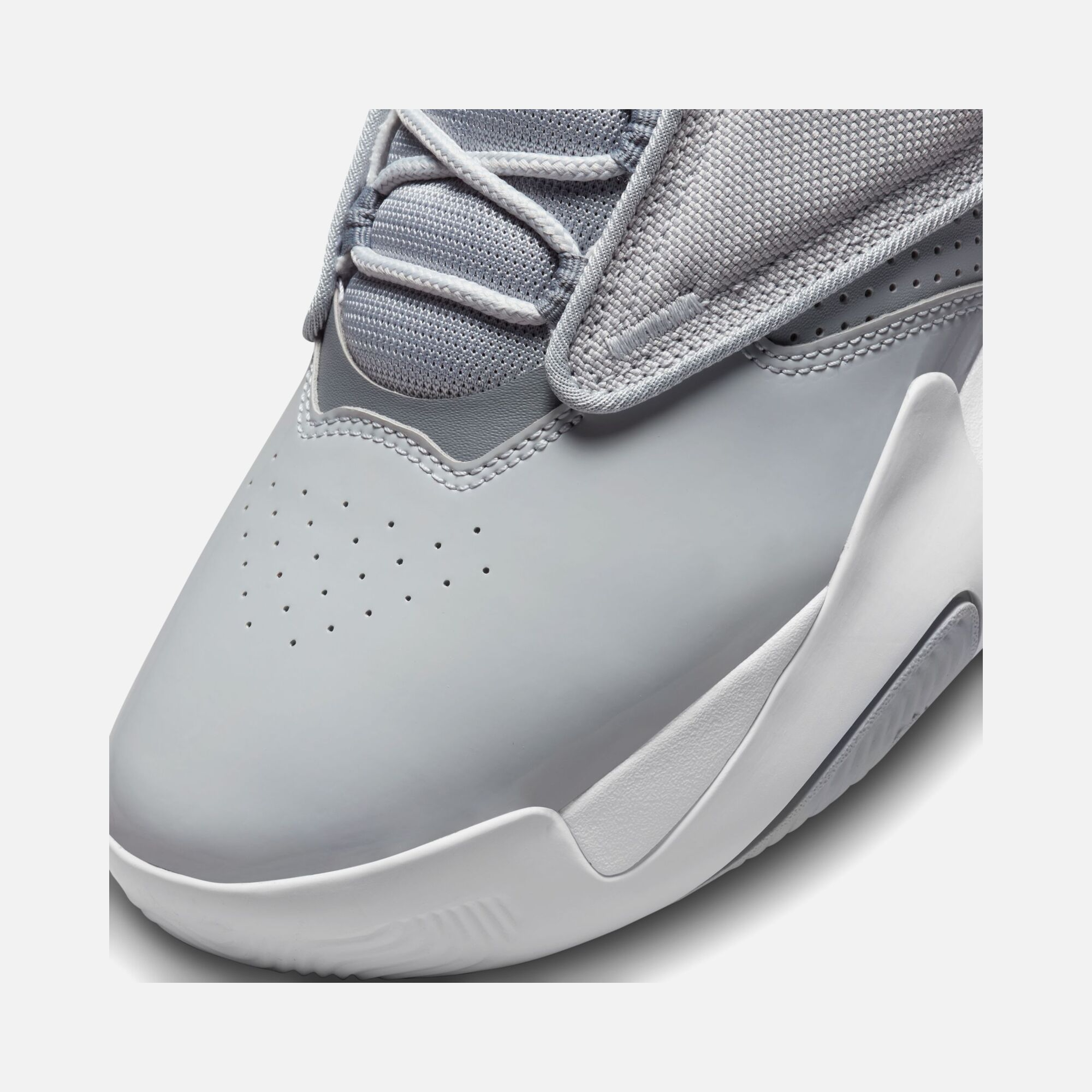 Nike Jordan Max Aura 4 Erkek Basketbol Ayakkabısı