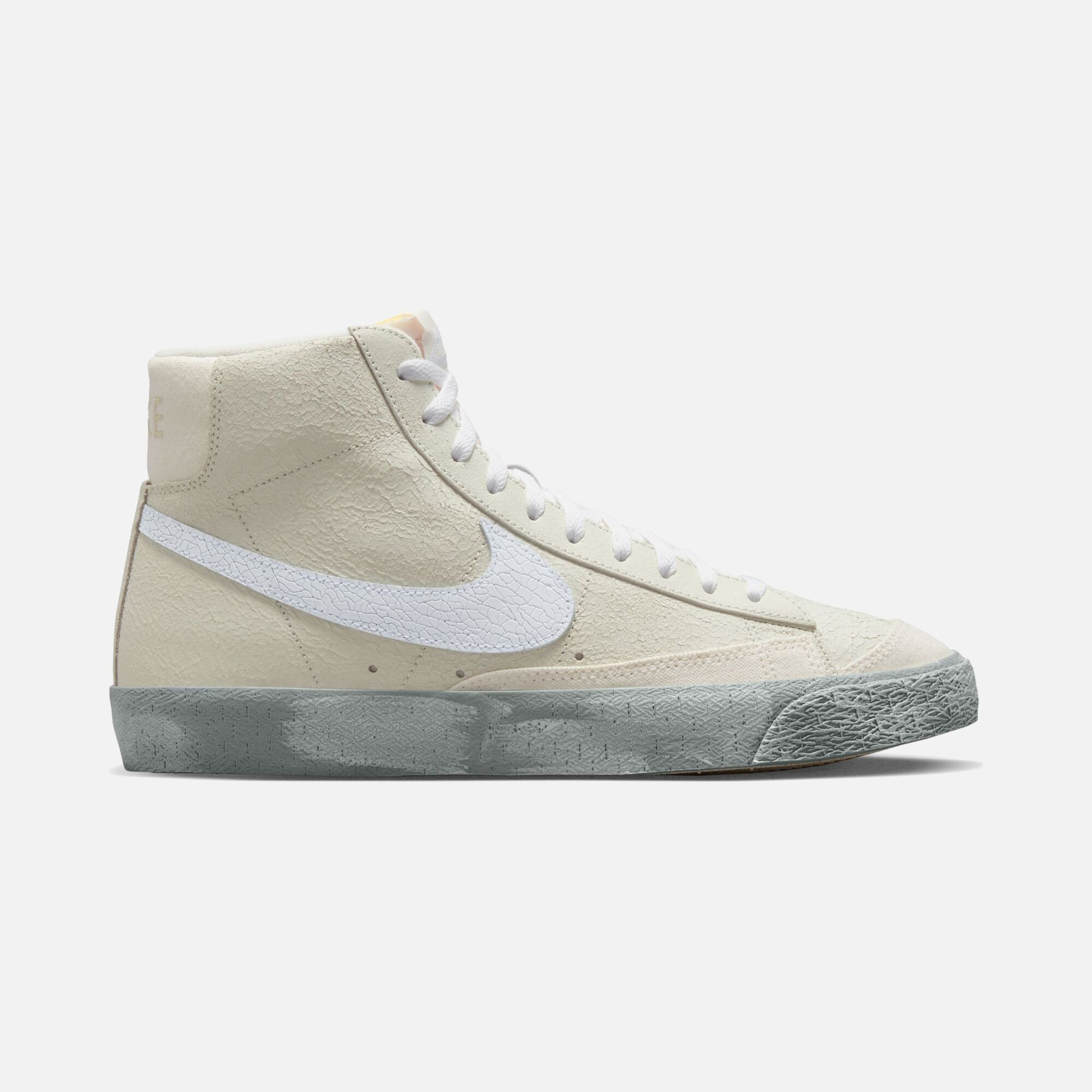 Nike Blazer Mid '77 SE Erkek Spor Ayakkabı