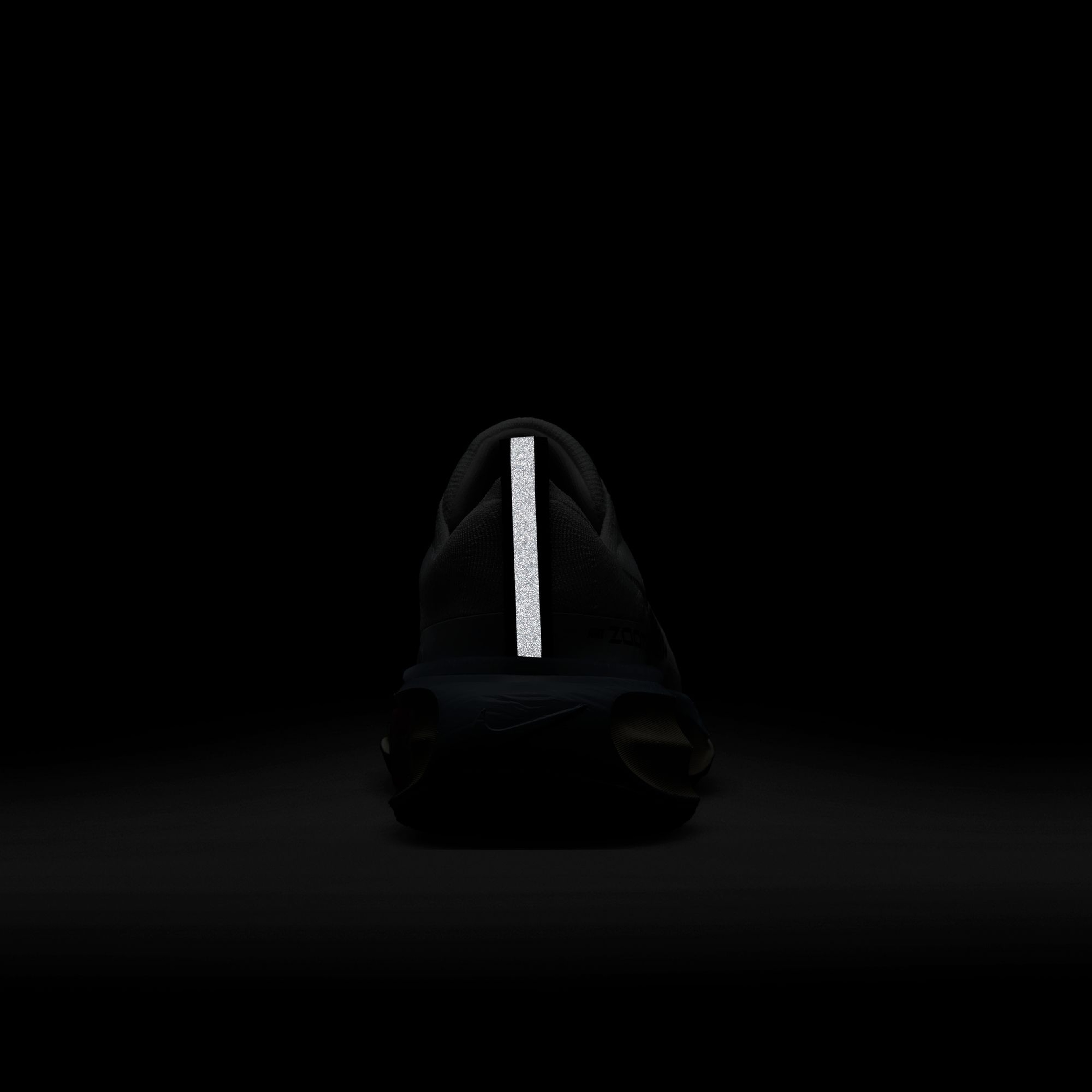 Nike ZoomX Invincible Run Flyknit 3 Road Running Erkek Spor Ayakkabı