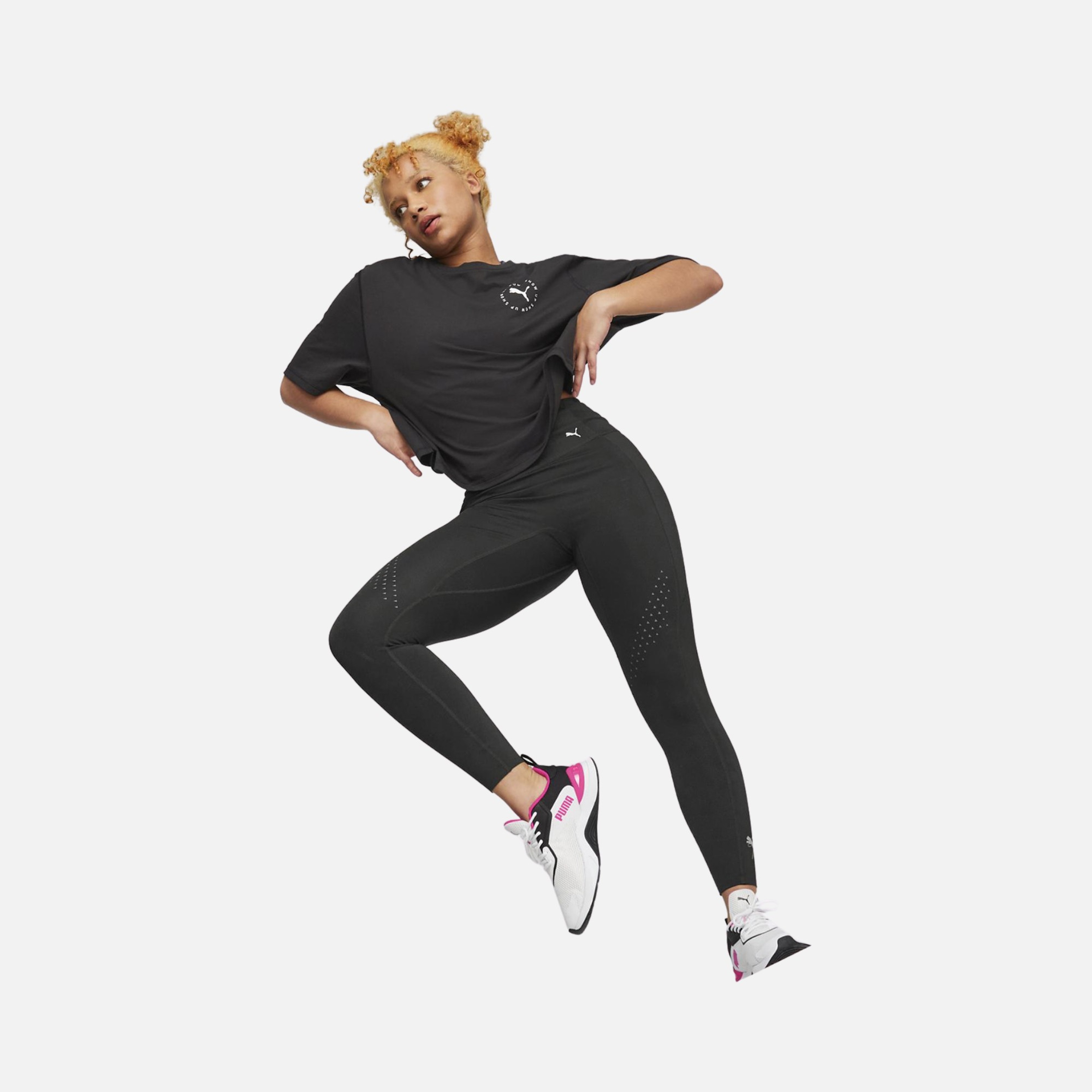 Puma Sportswear Graphic Short-Sleeve Kadın Tişört