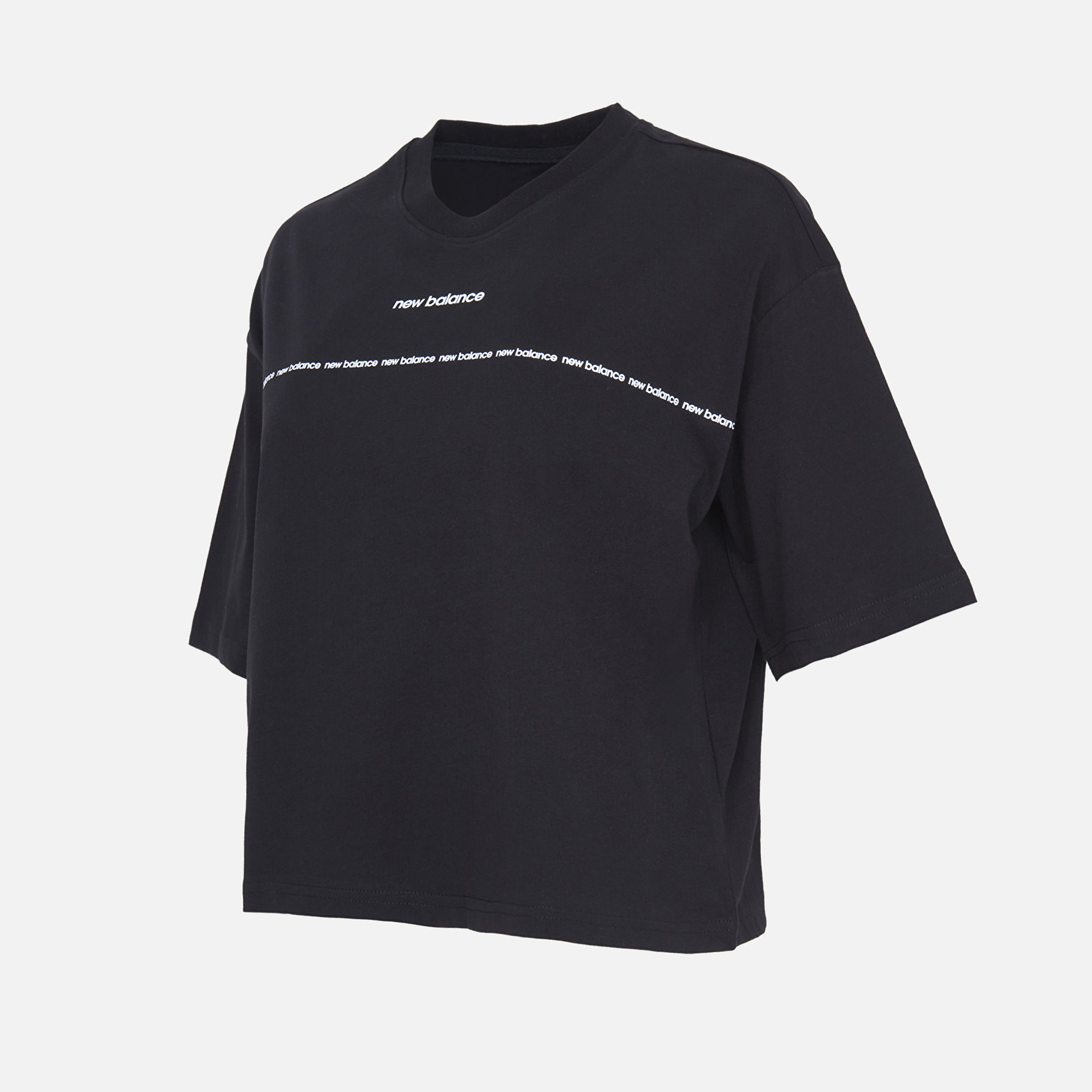 New Balance Sportswear WNT1349 Cropped Short-Sleeve Kadın Tişört