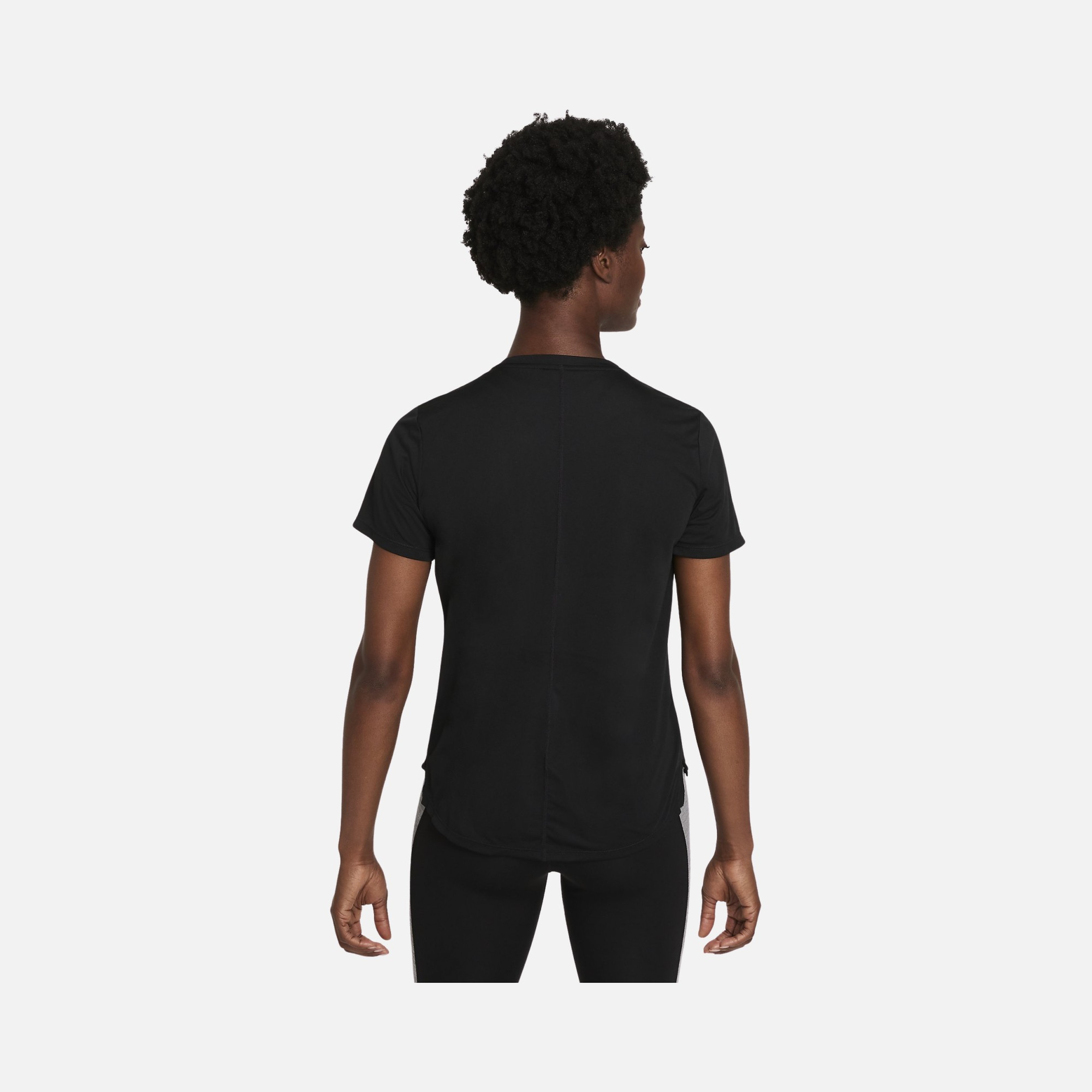Nike Dri-Fit One Standard-Fit Short Sleeve Kadın Tişört