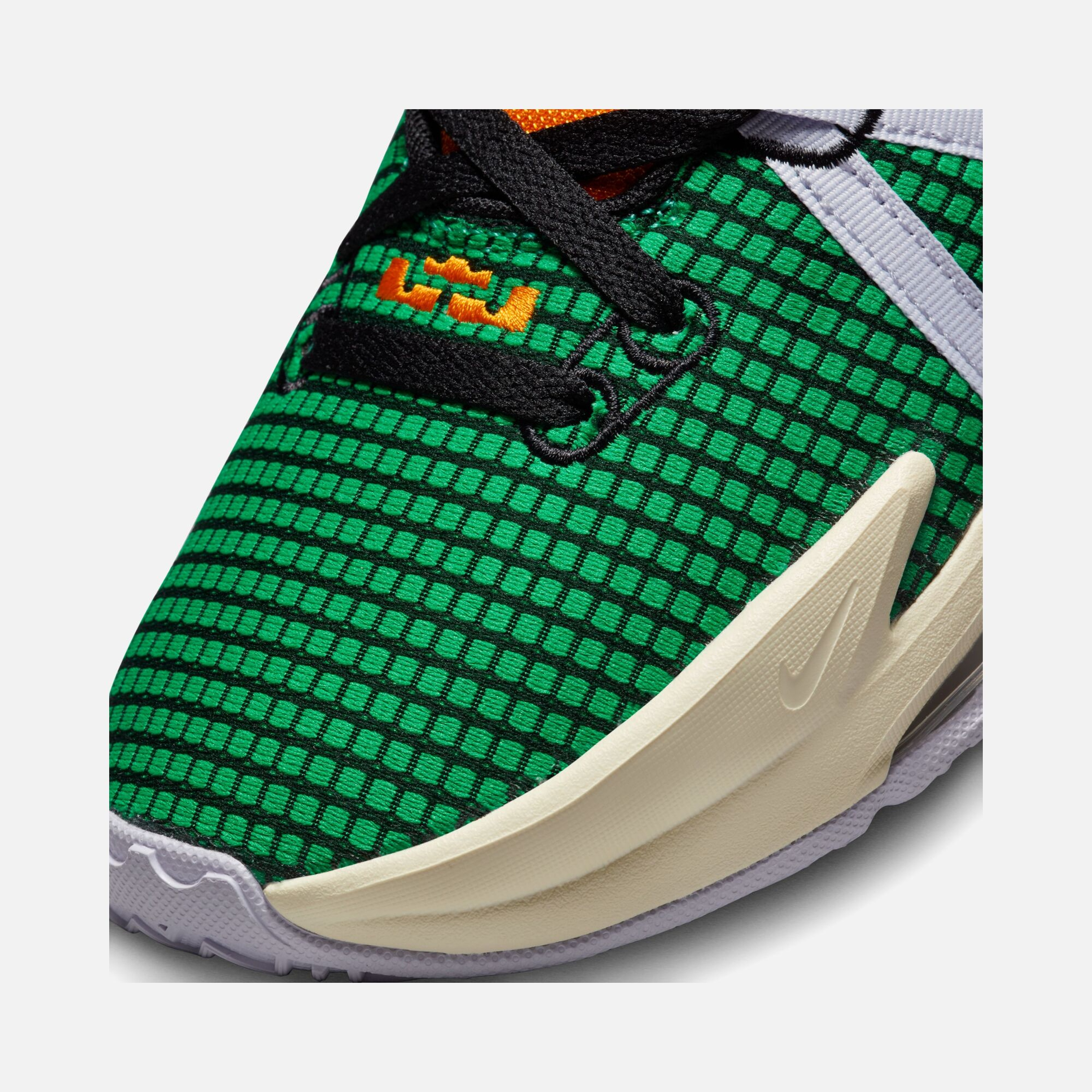 Nike LeBron James Witness VII Erkek Basketbol Ayakkabısı