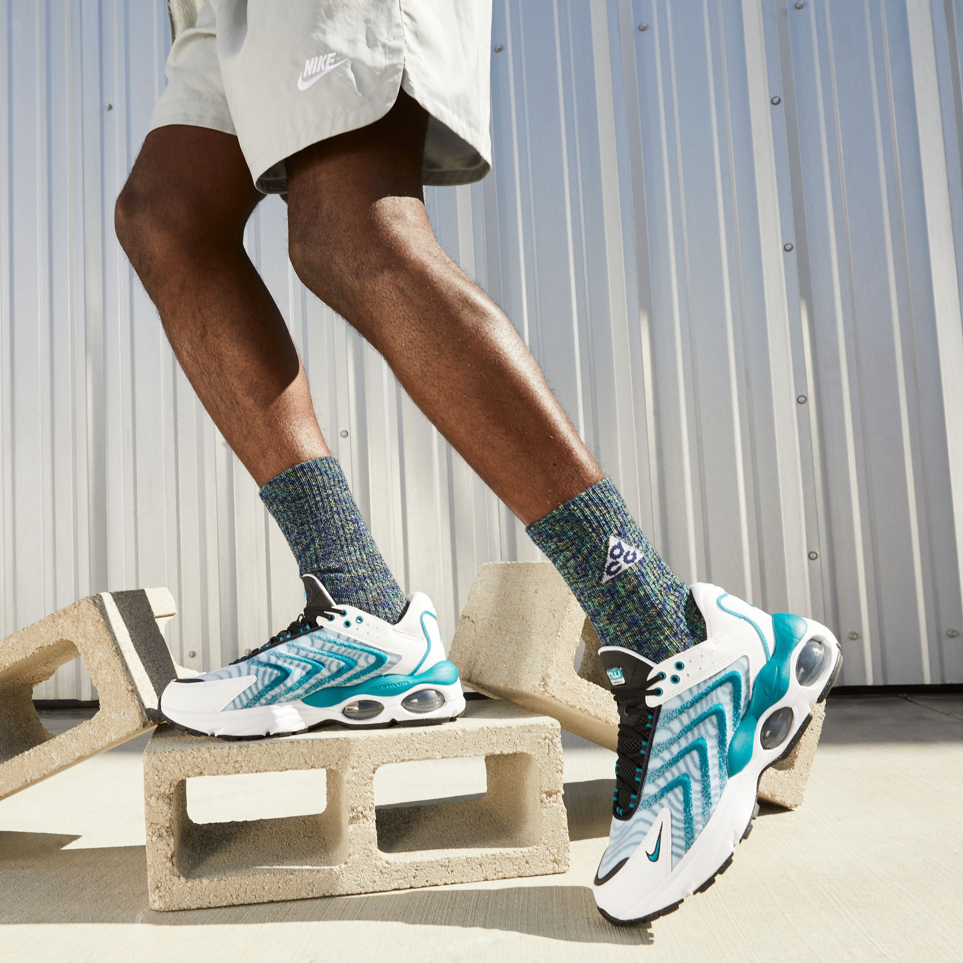 Nike Air Max TW Erkek Spor Ayakkabı