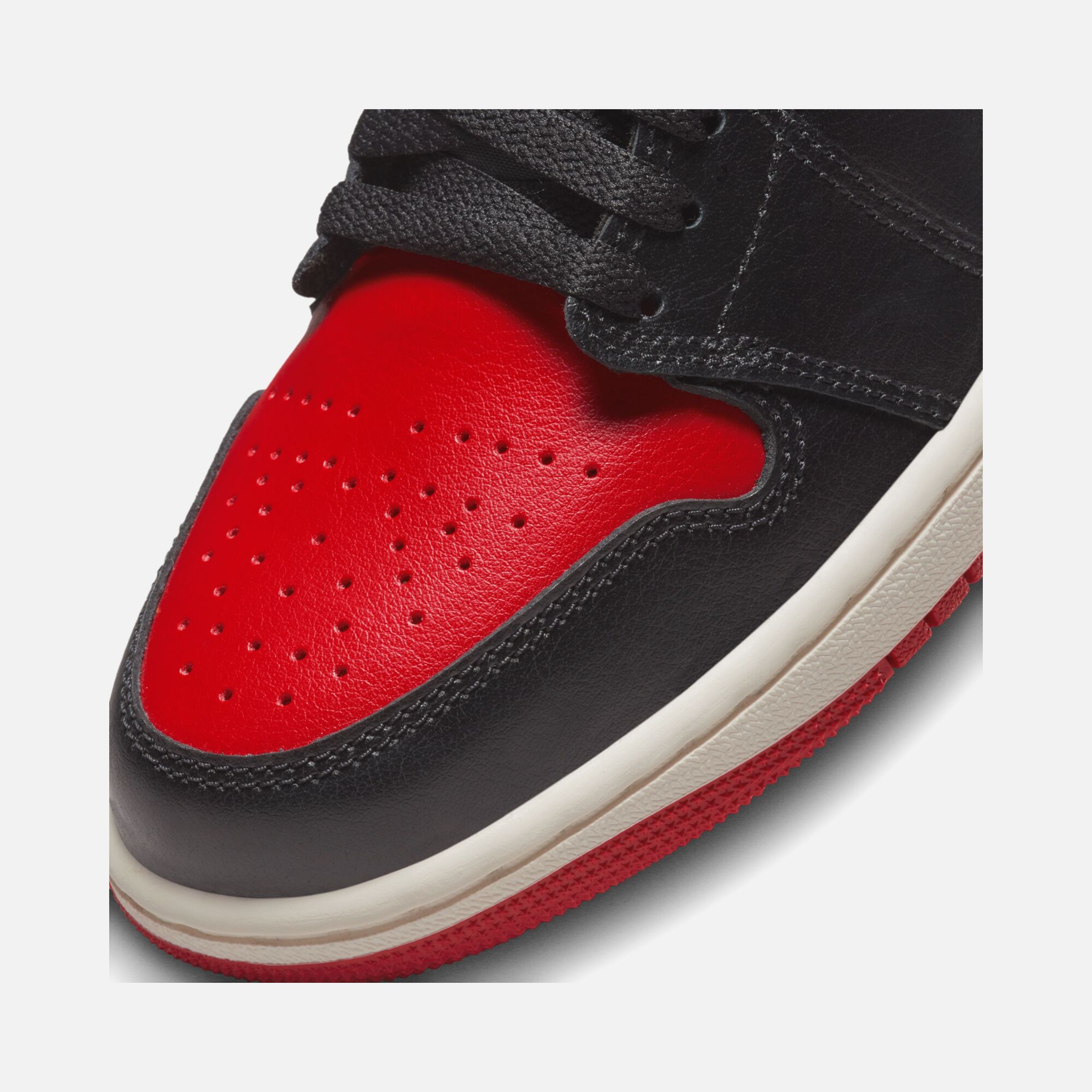 Nike Air Jordan 1 Low Kadın Spor Ayakkabı