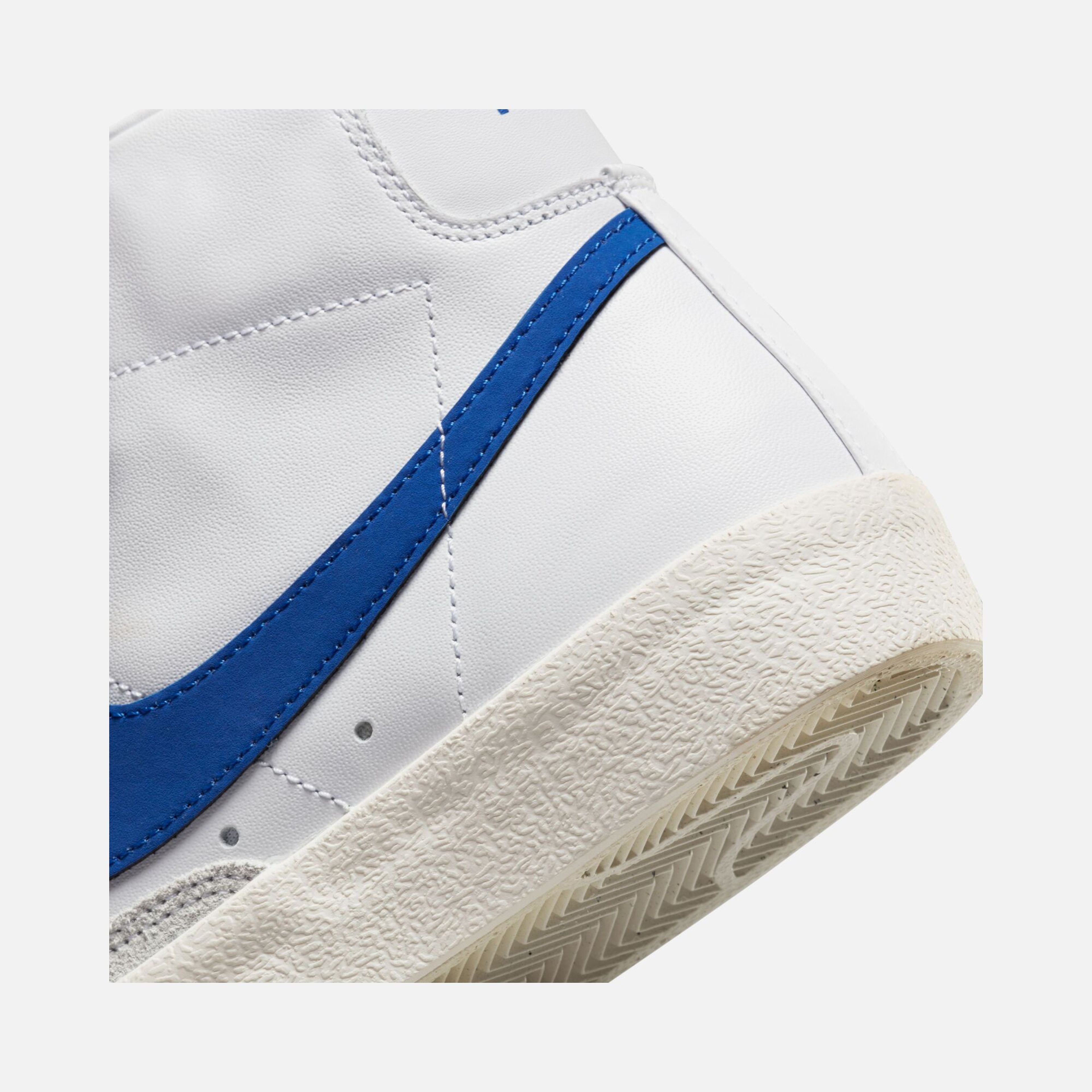 Nike Blazer Mid '77 CO Kadın Spor Ayakkabı