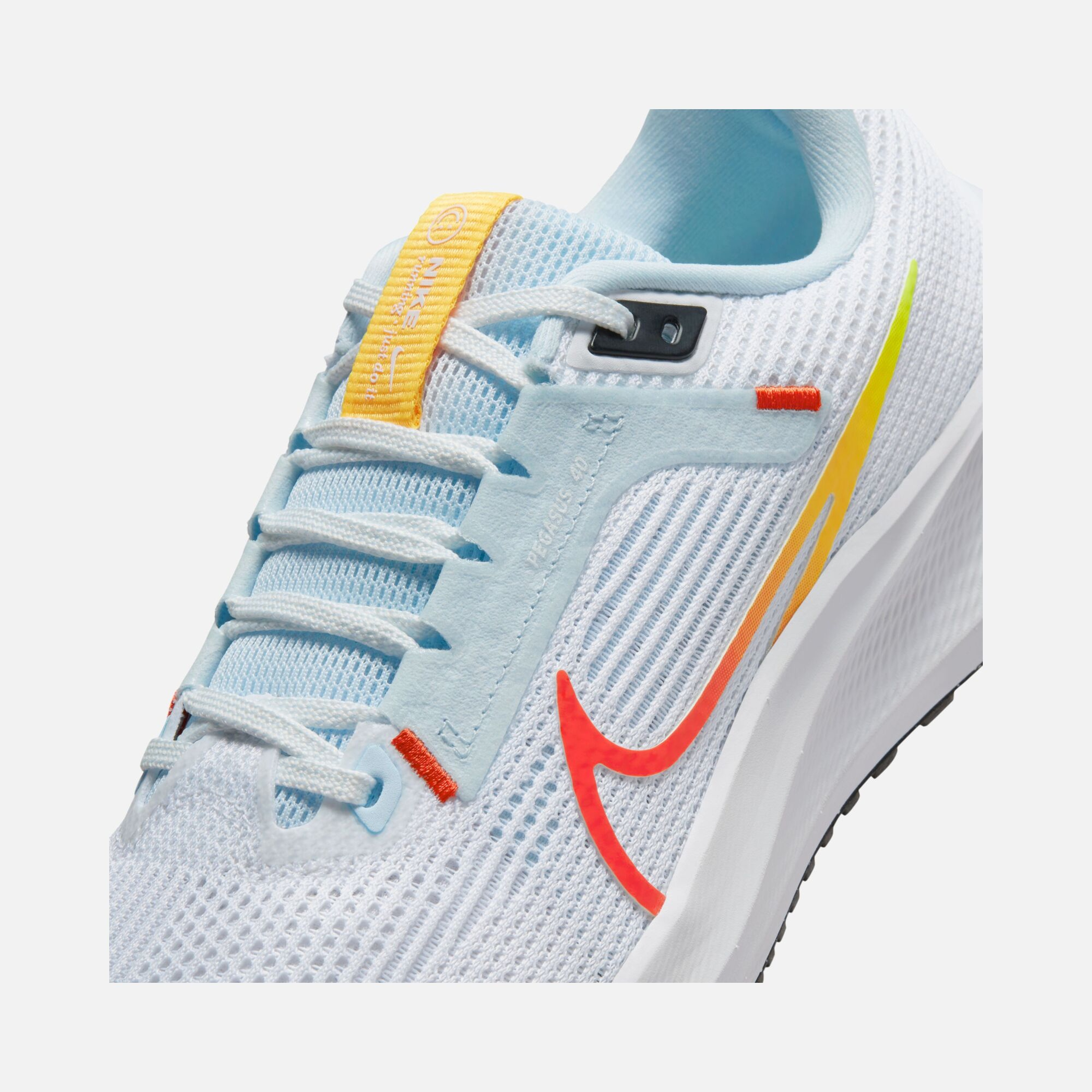 Nike Pegasus 40 Road Running Kadın Spor Ayakkabı