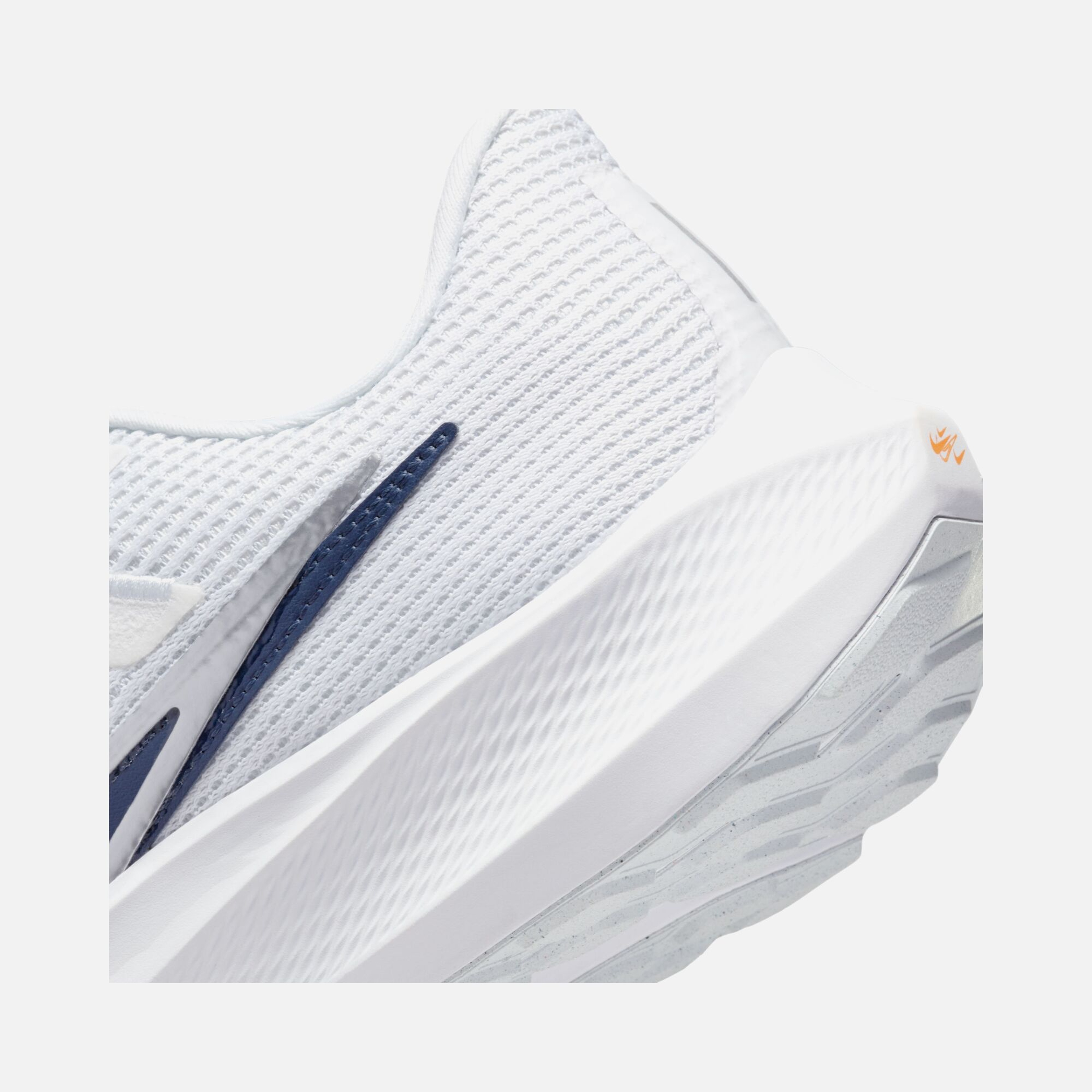 Nike Pegasus 40 Premium Road Running Erkek Spor Ayakkabı