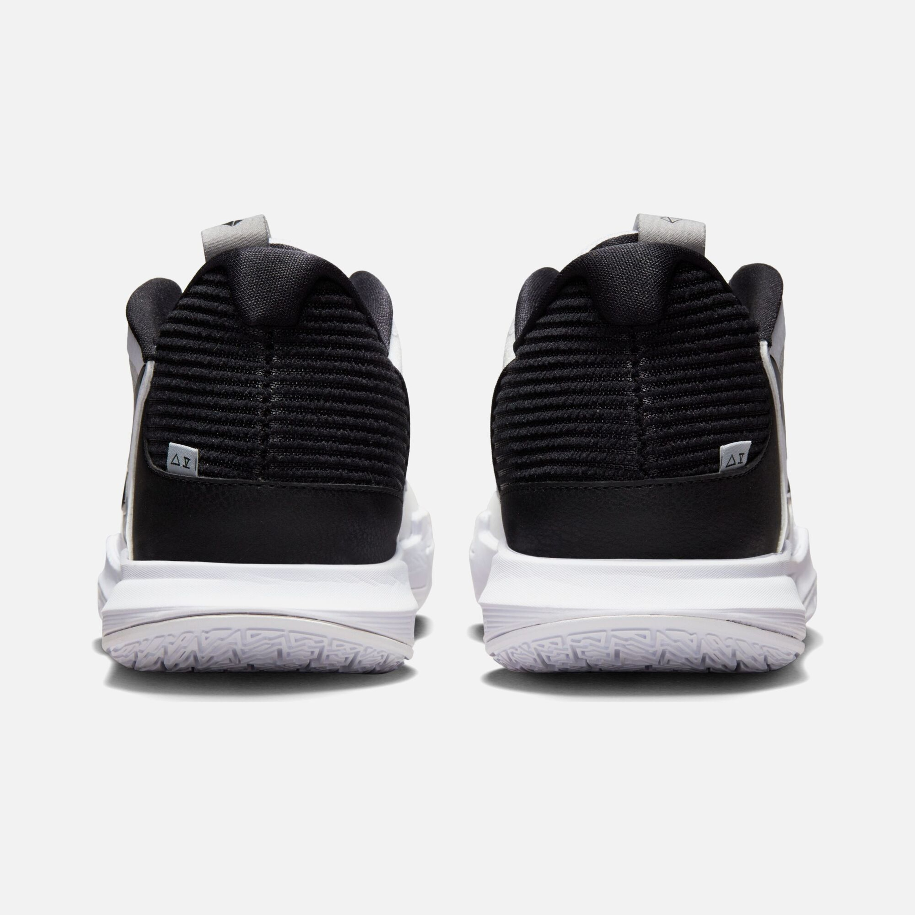 Nike Kyrie Low 5 Erkek Basketbol Ayakkabısı