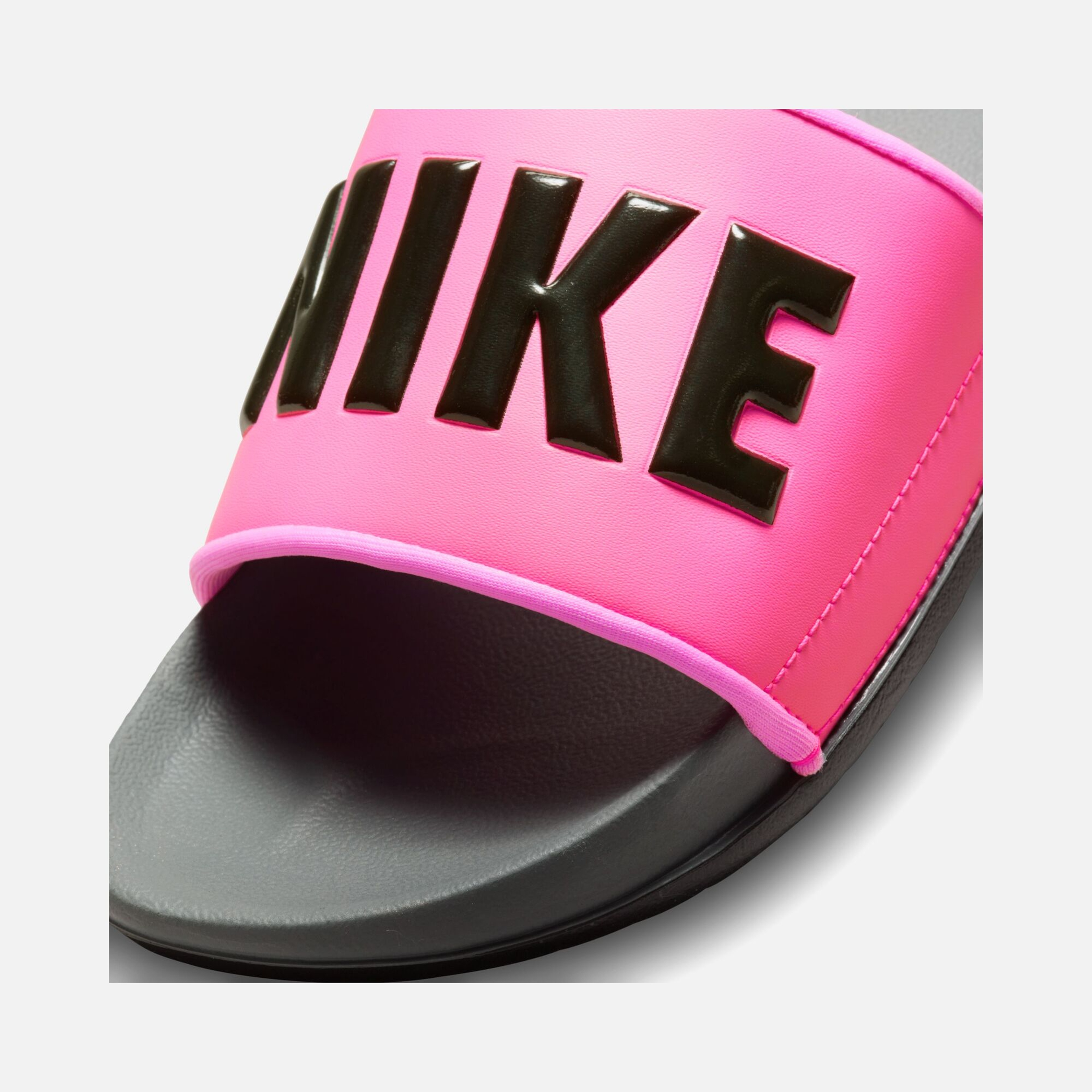 Nike Offcourt Kadın Terlik