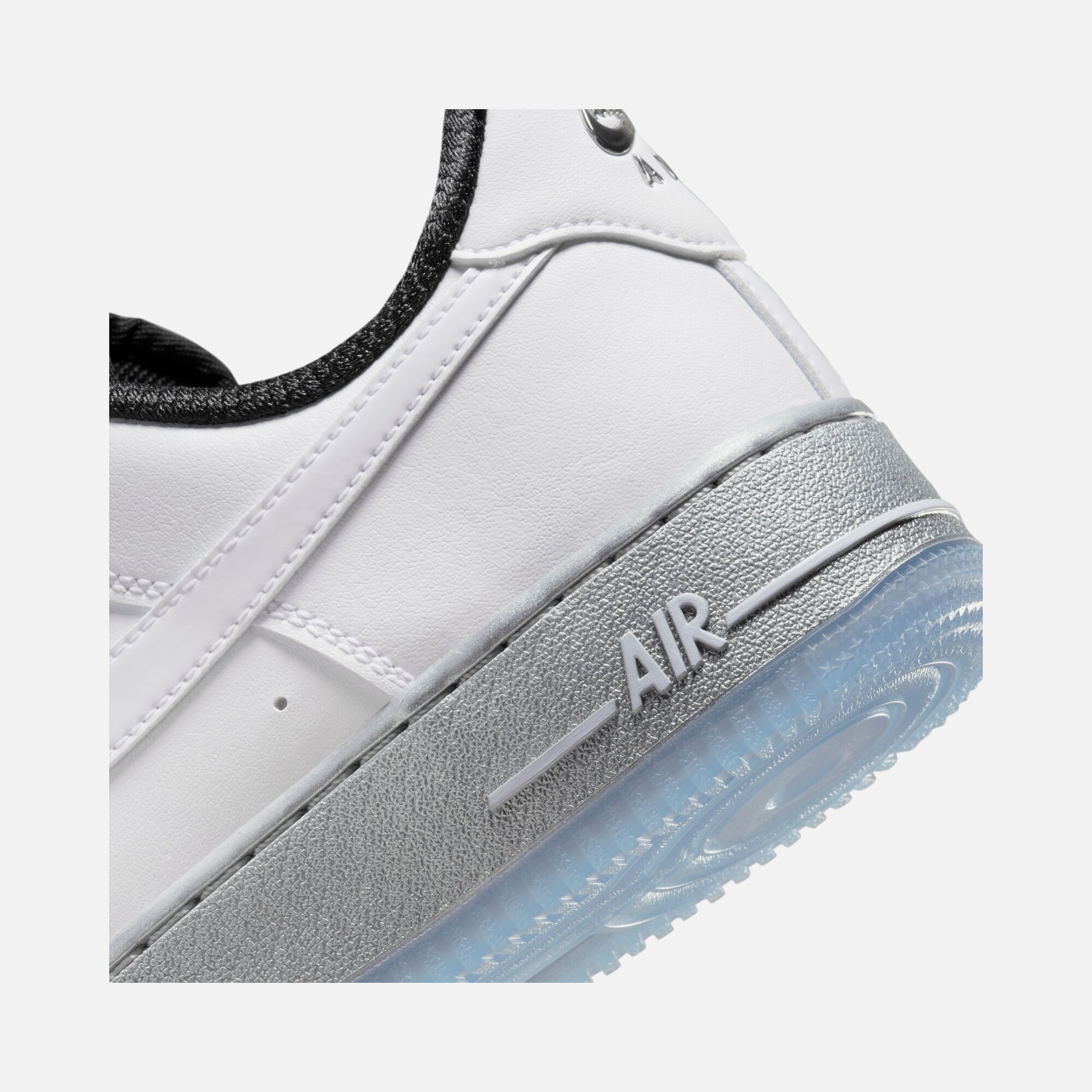 Nike Air Force 1 '07 SE ''Ice Look Outsole'' Kadın Spor Ayakkabı