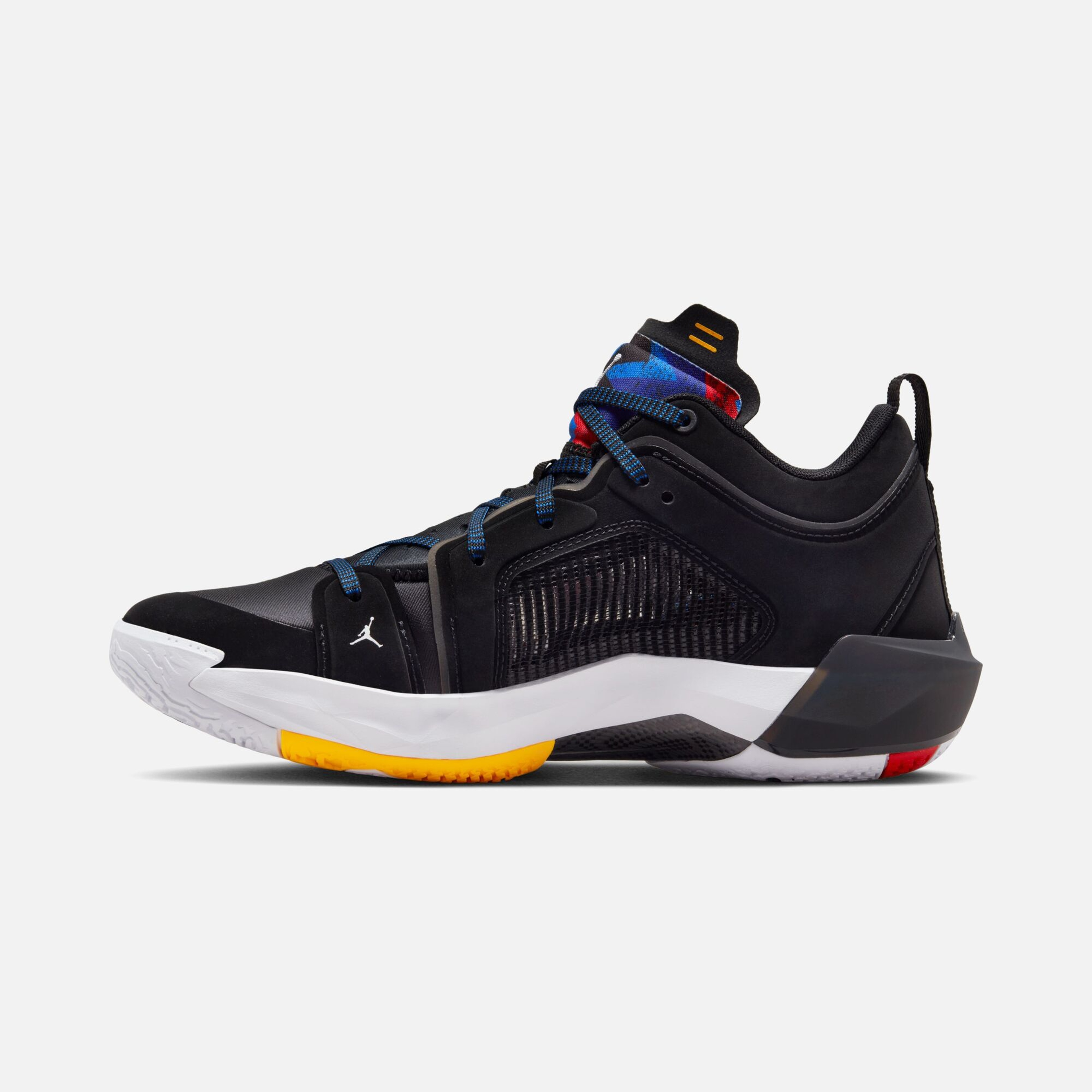 Nike Air Jordan XXXVII Low Erkek Basketbol Ayakkabısı