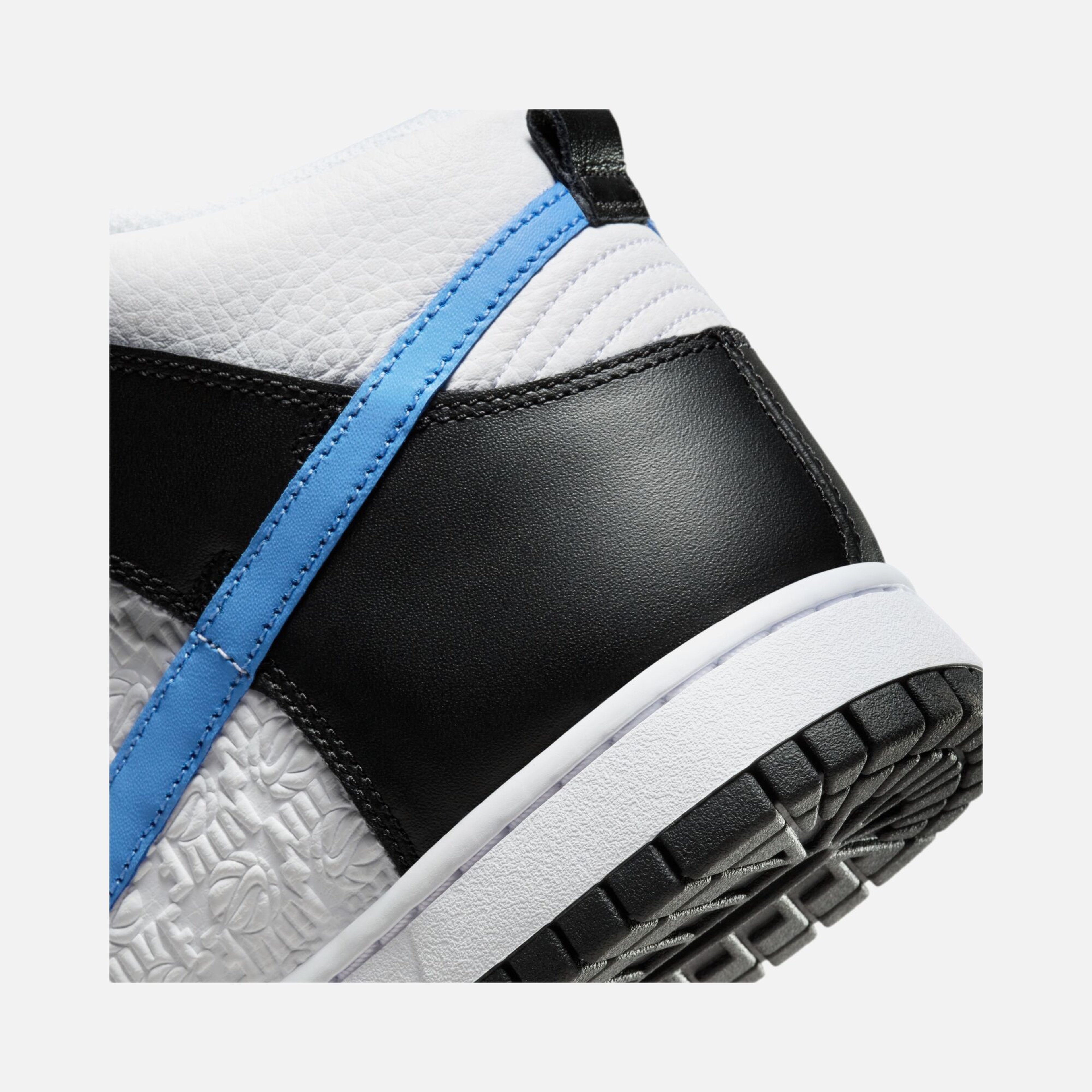 Nike Dunk High Retro ''Embossing Details'' Erkek Spor Ayakkabı