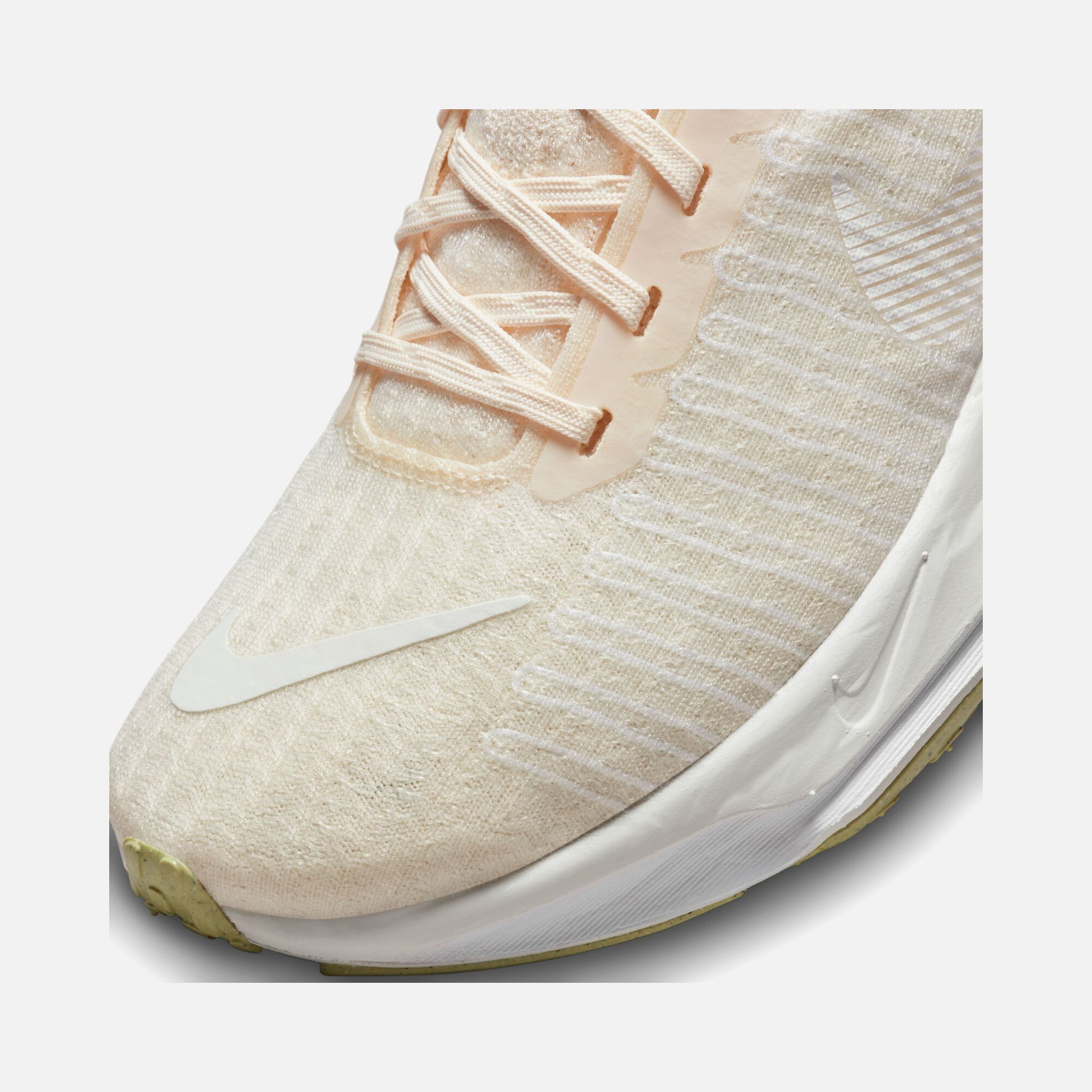 Nike ZoomX Invincible Run FlyKnit 3 Road Running Kadın Spor Ayakkabı