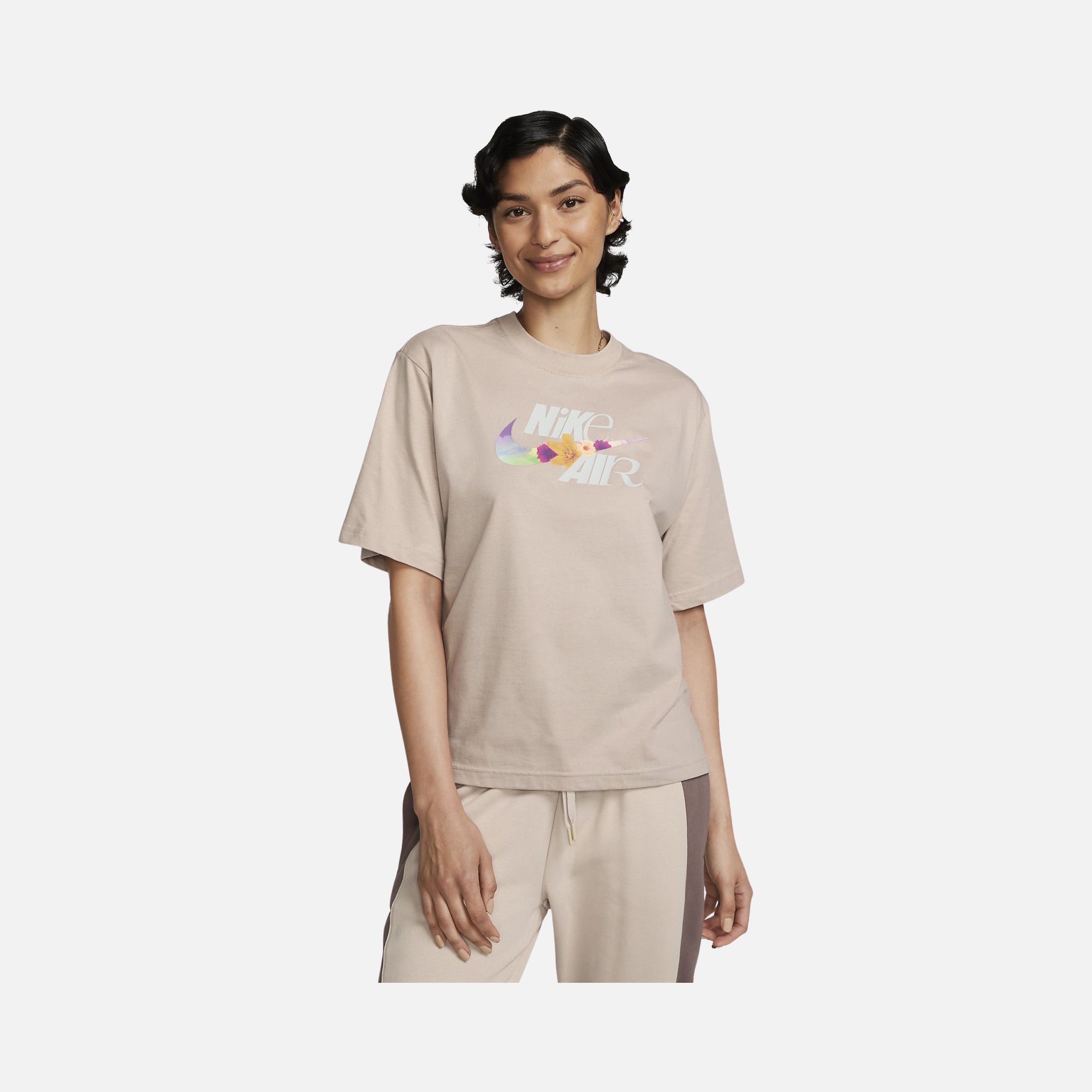 Nike Sportswear OC 3 Boxy Short-Sleeve Kadın Tişört