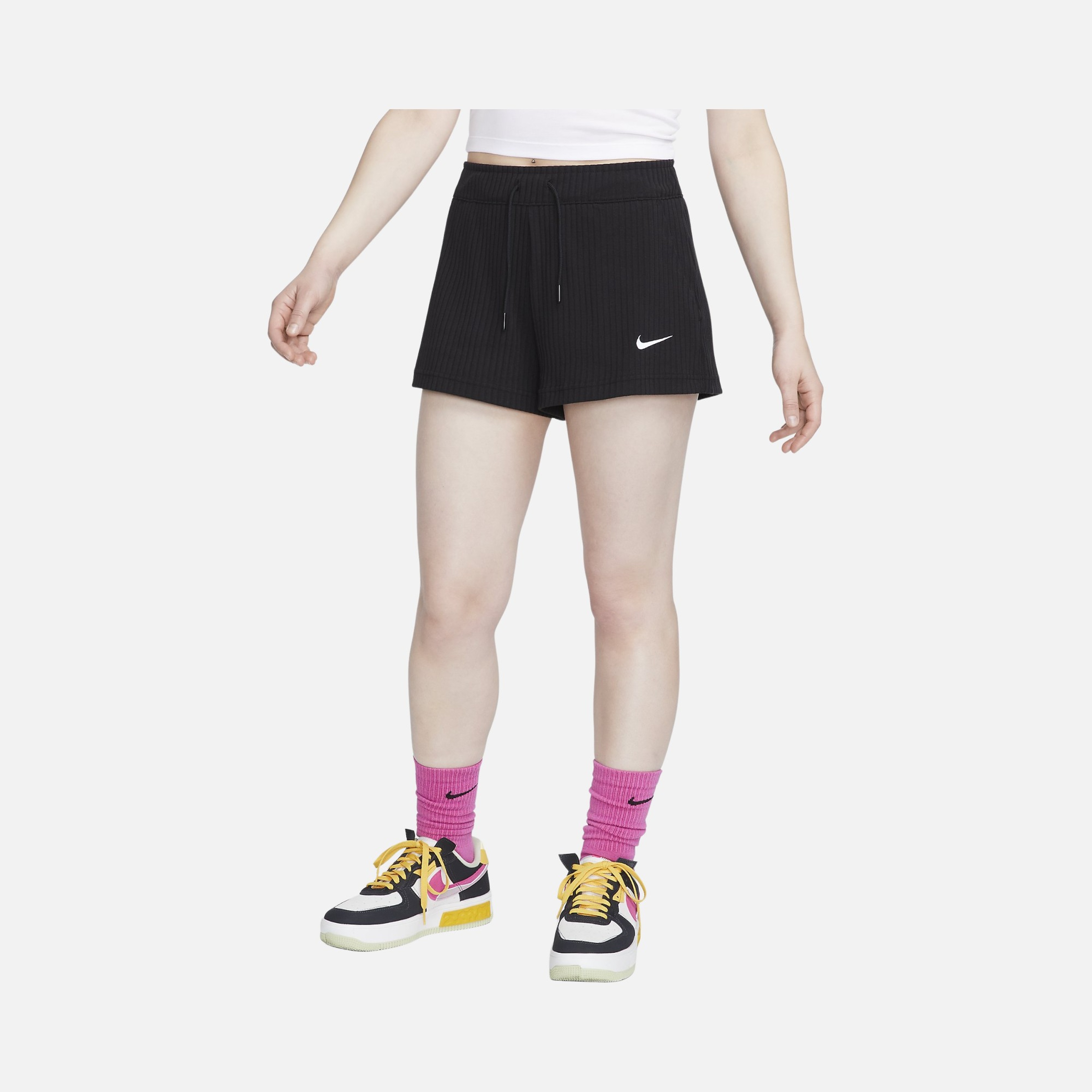 Nike Sportswear High-Waisted Ribbed Jersey Kadın Şort