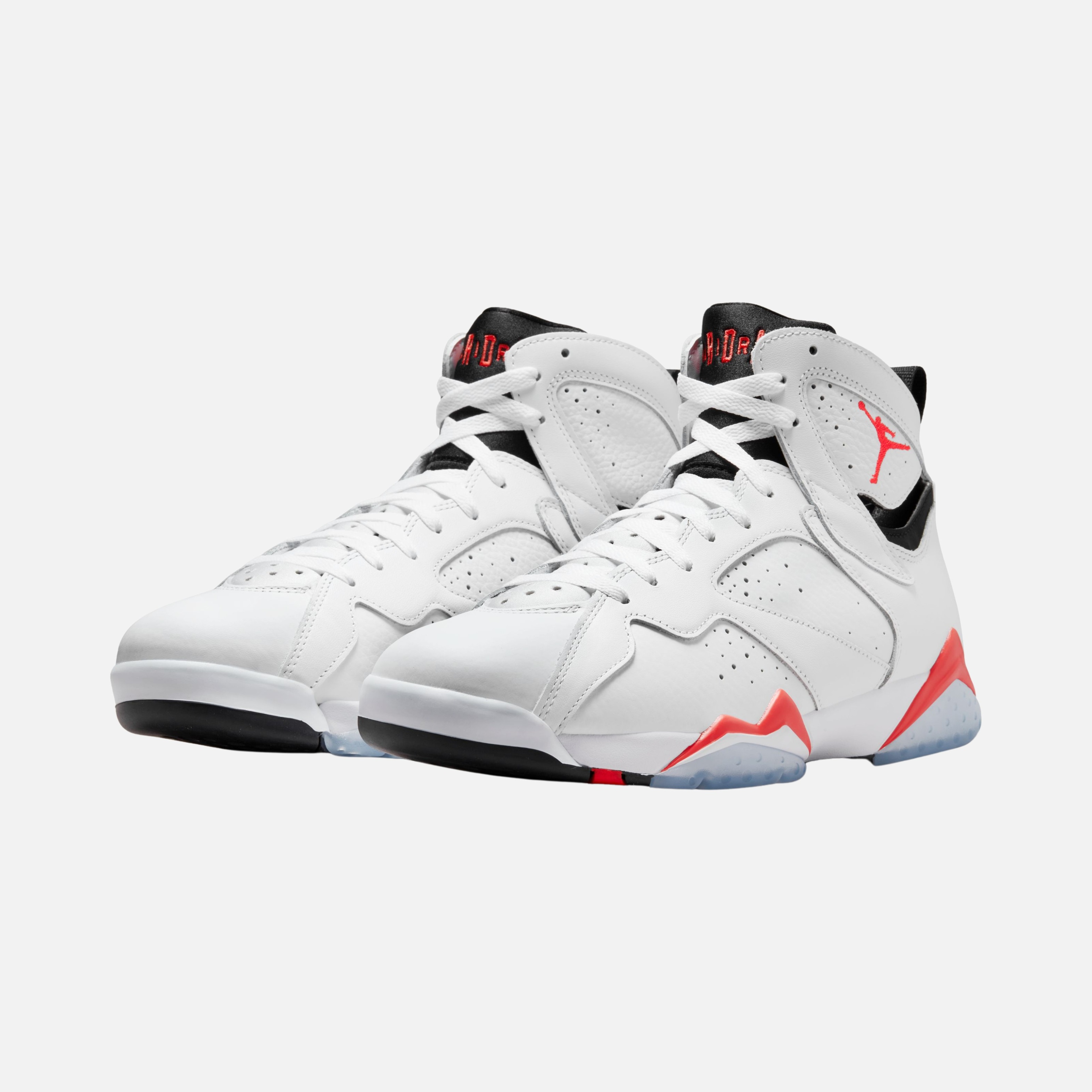 Air Jordan 7 ホワイト/グレー/ブラック/レッド Nike Air Jordan 7 Retro Erkek Spor Ayakkabı | Barçın