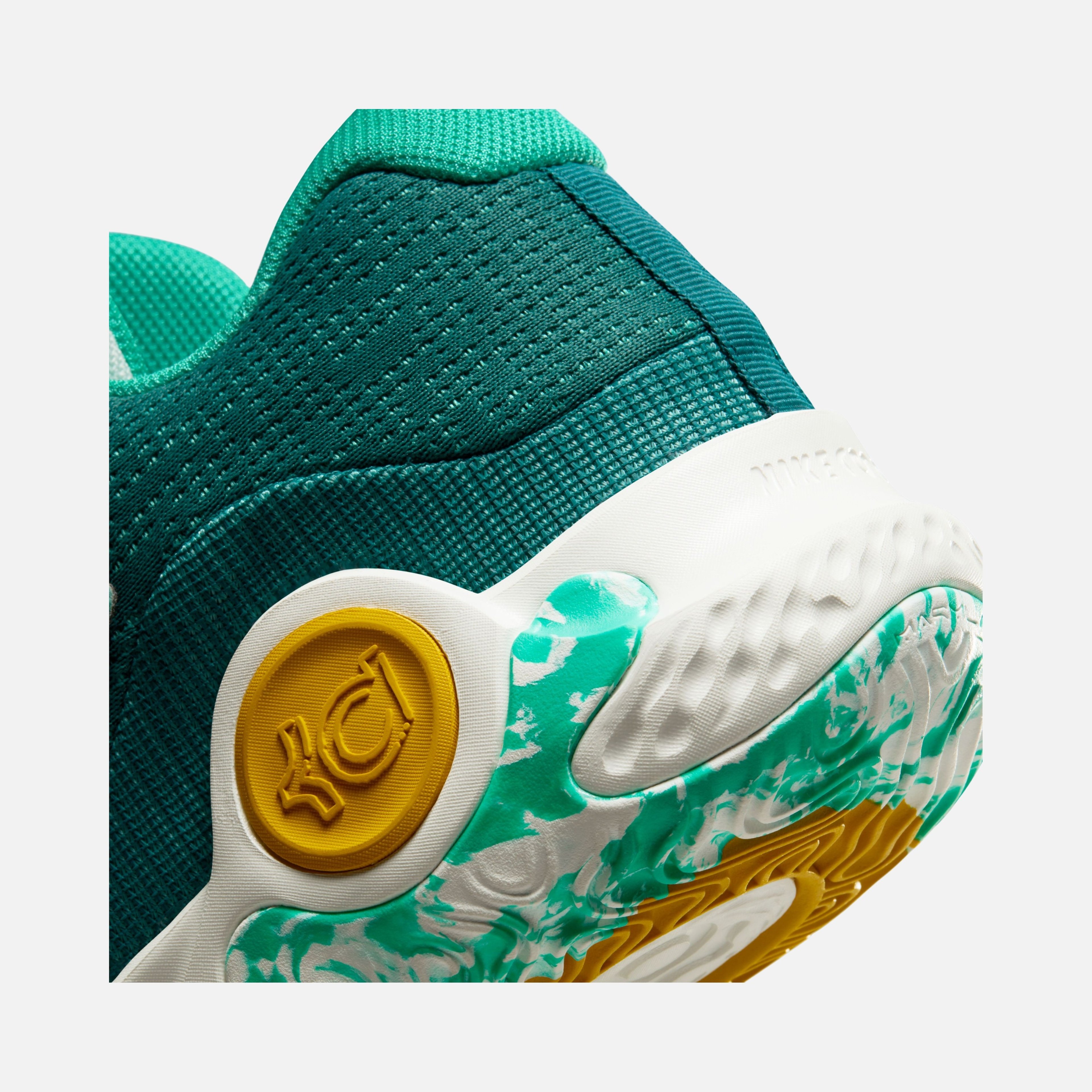 Nike Kevin Durant Trey 5 X Signature Game Erkek Basketbol Ayakkabısı