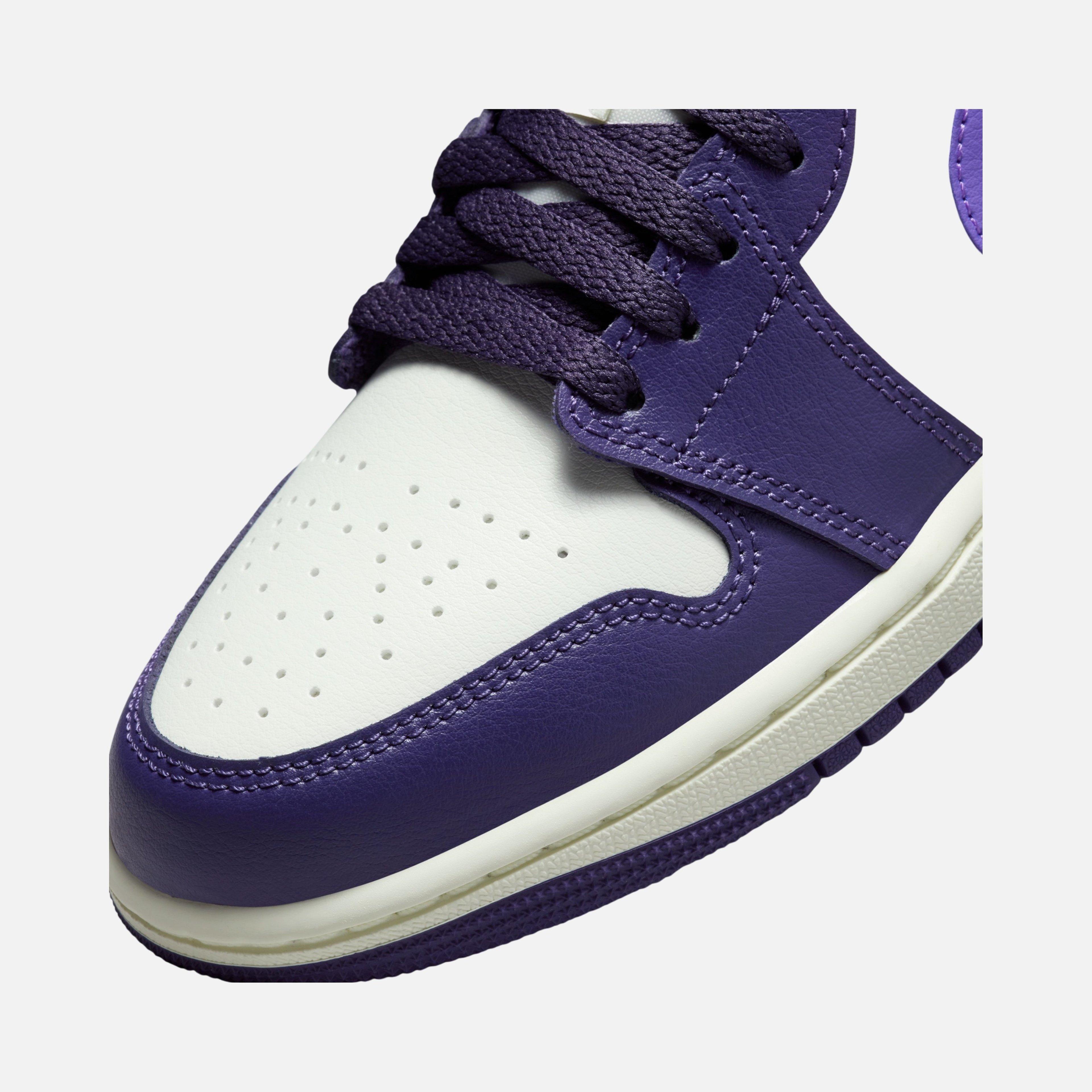 Nike Air Jordan 1 Low Kadın Spor Ayakkabı