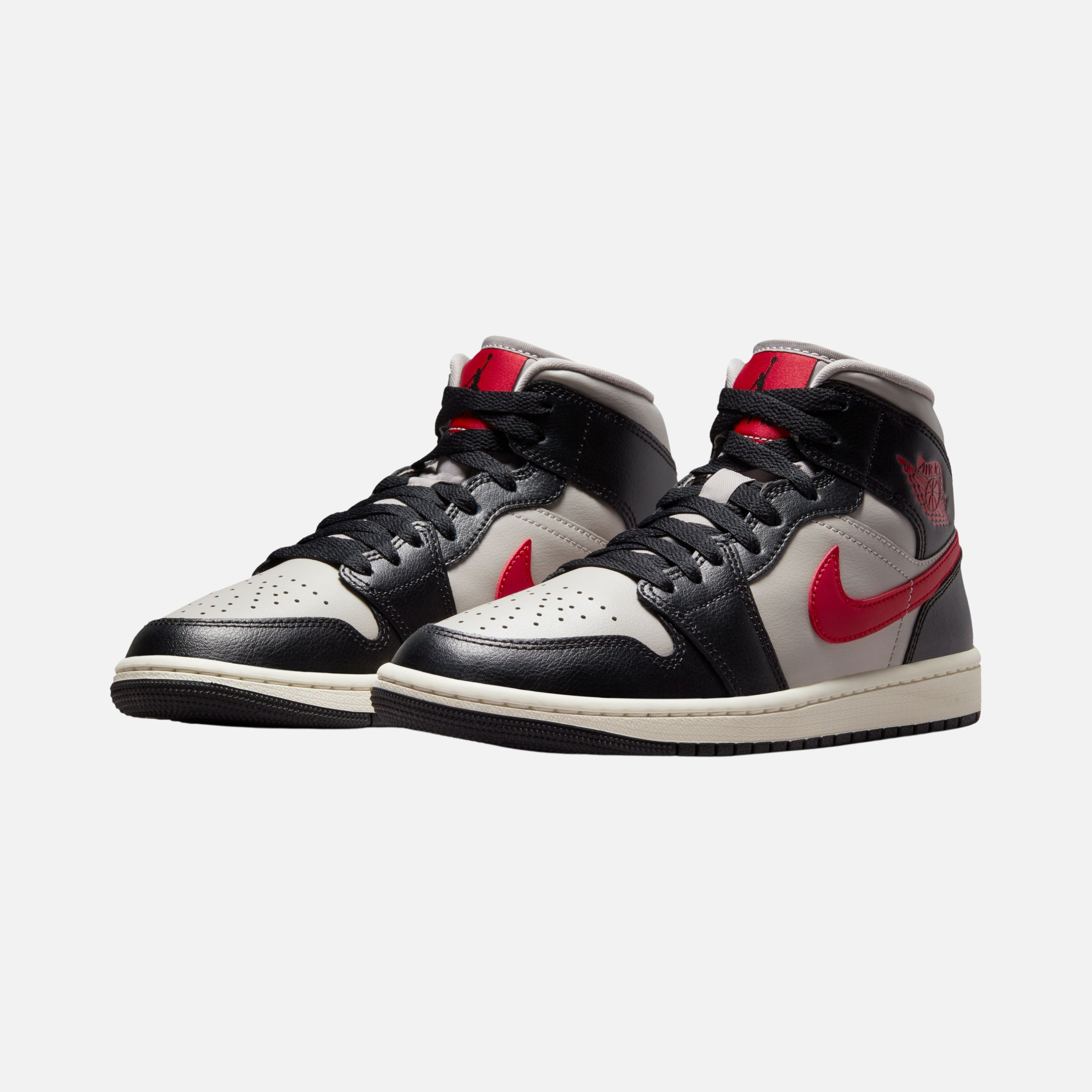 Nike Air Jordan 1 Mid Kadın Spor Ayakkabı
