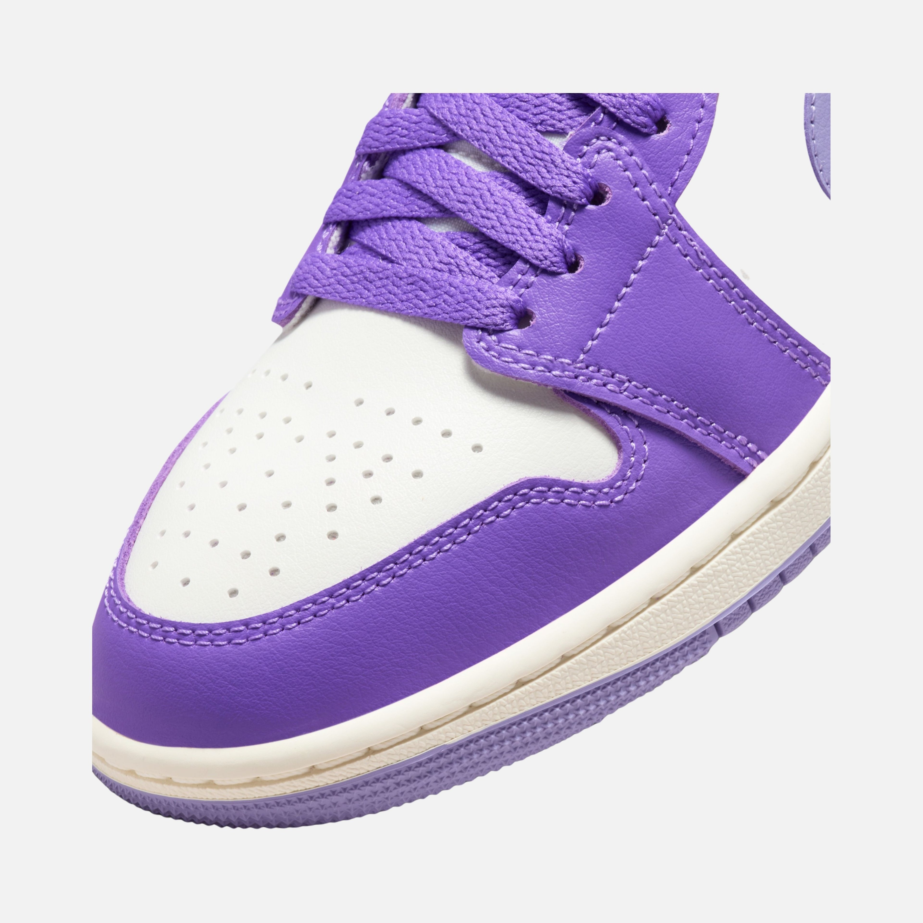 Nike Air Jordan 1 Mid Kadın Spor Ayakkabı