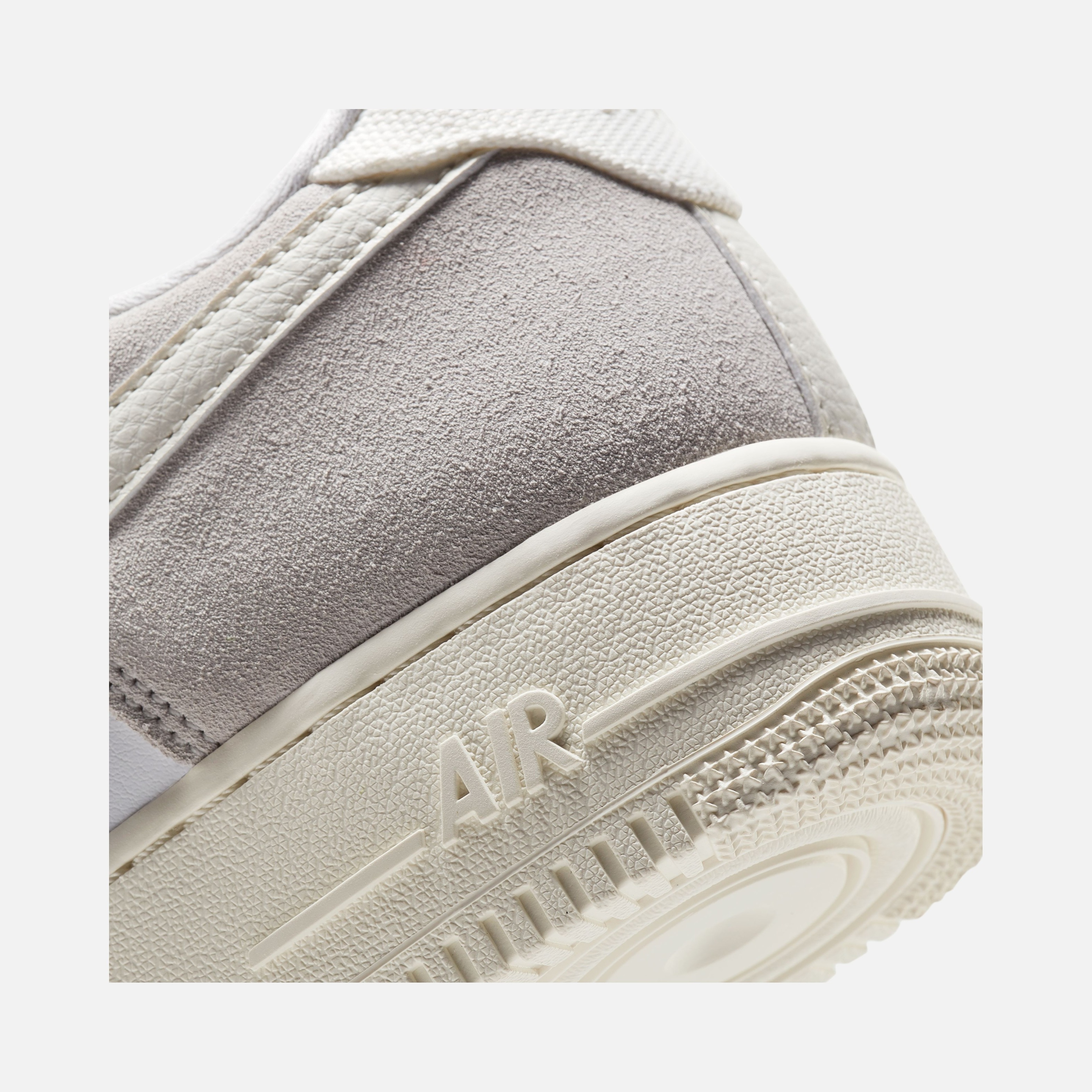 Nike Air Force 1 LV8 FW23 Erkek Spor Ayakkabı