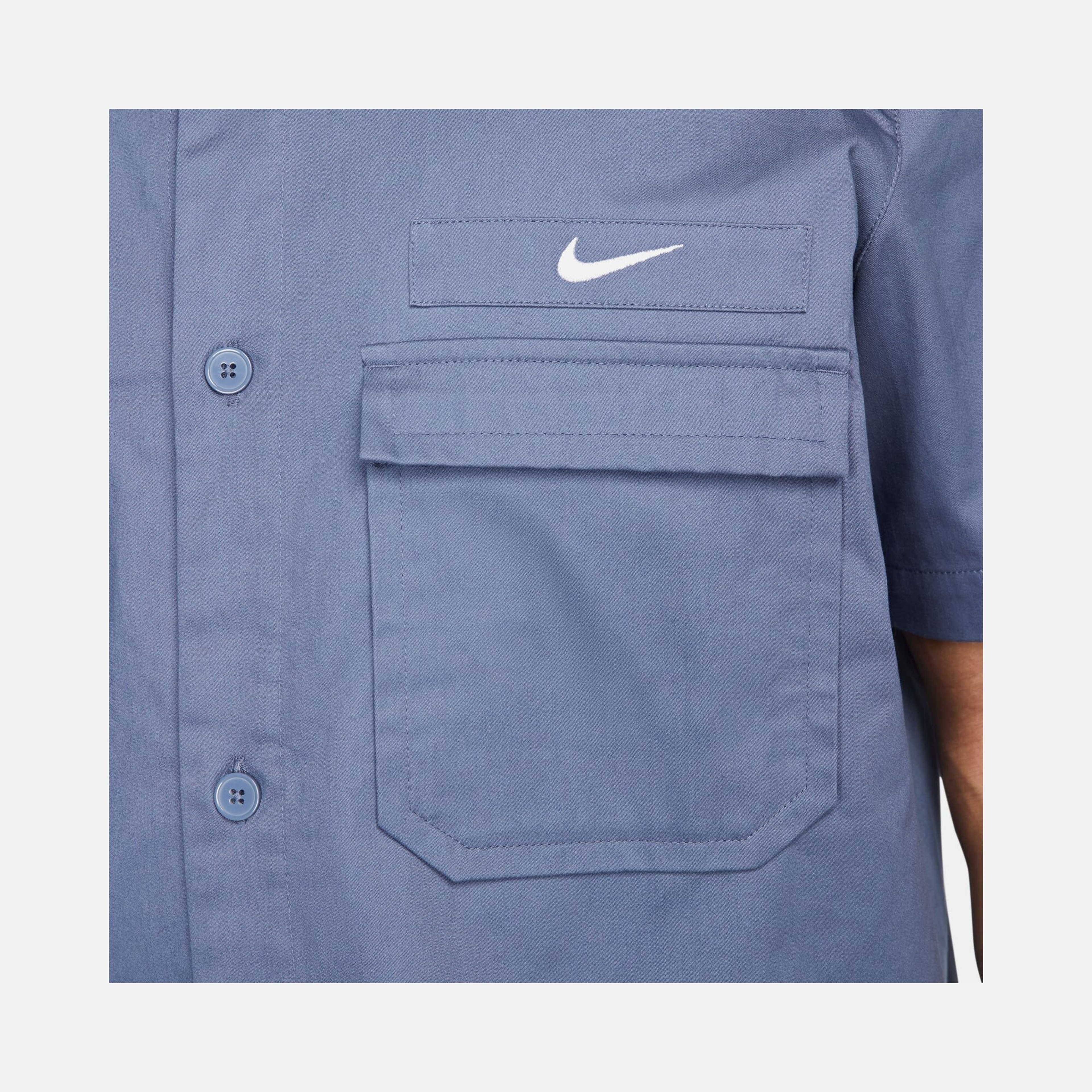 Nike Sportswear Woven Military Button-Down Short-Sleeve Erkek Gömlek