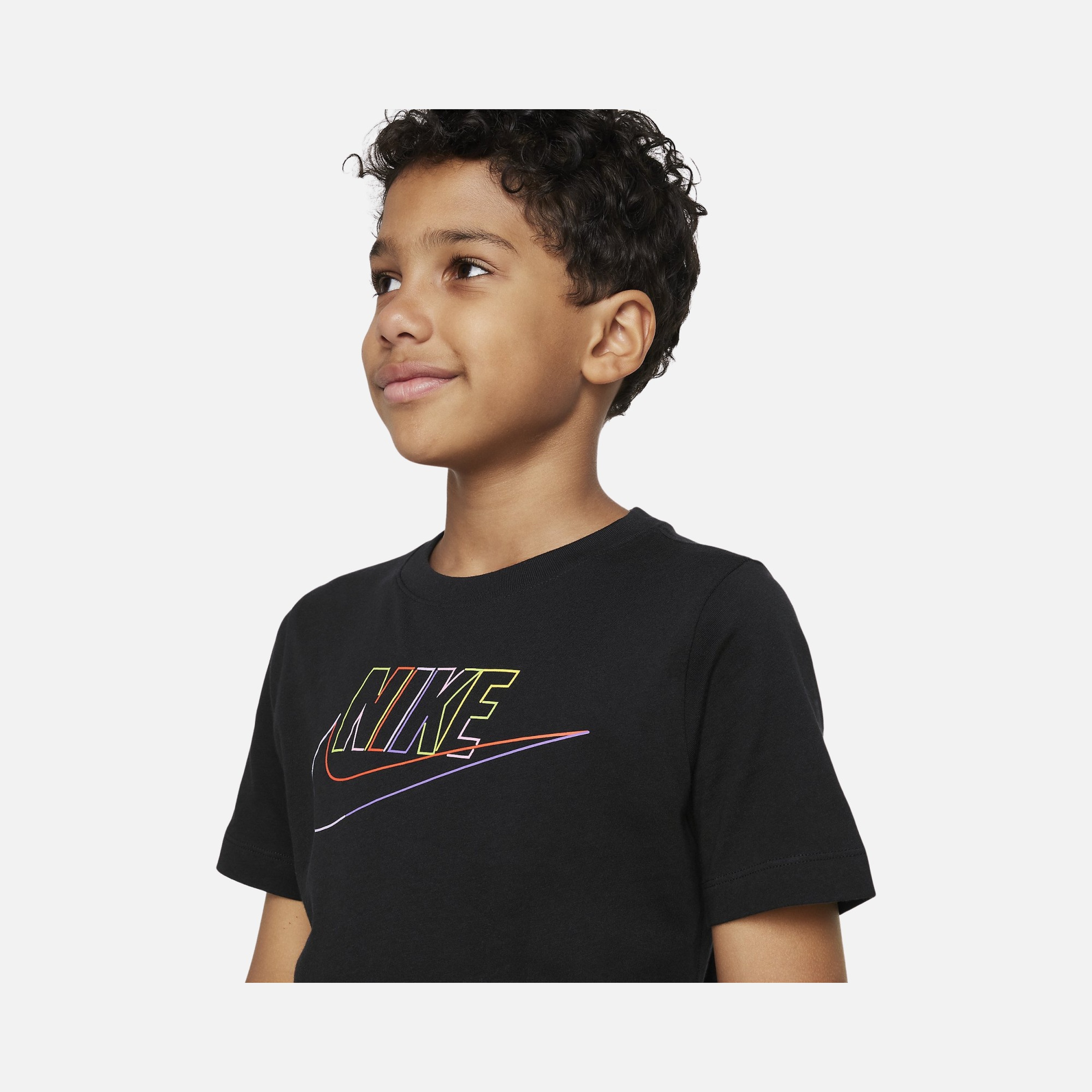 Nike Sportswear Core Graphic Short-Sleeve Çocuk Tişört