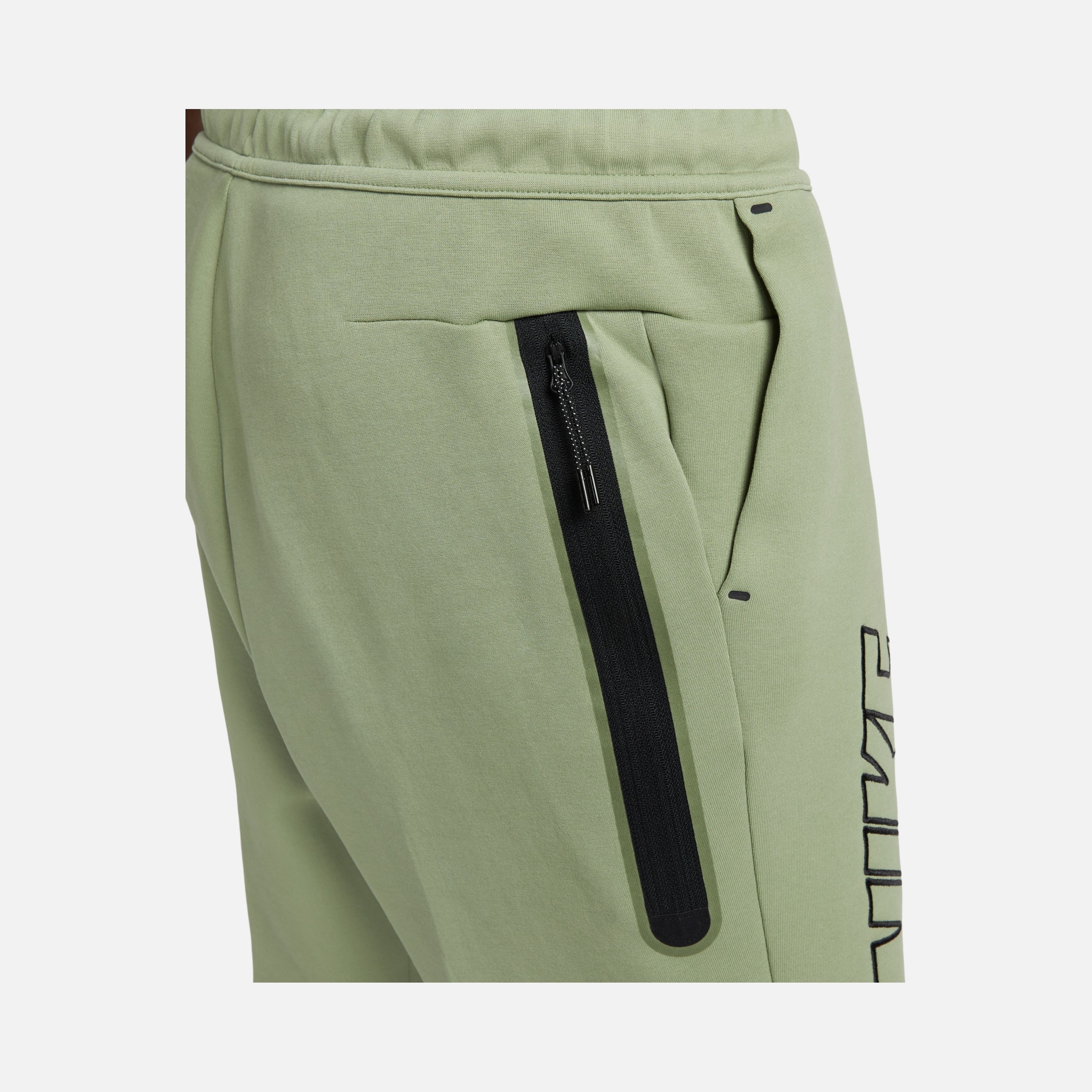 Nike Sportswear Tech Fleece Futura Graphic Erkek Şort