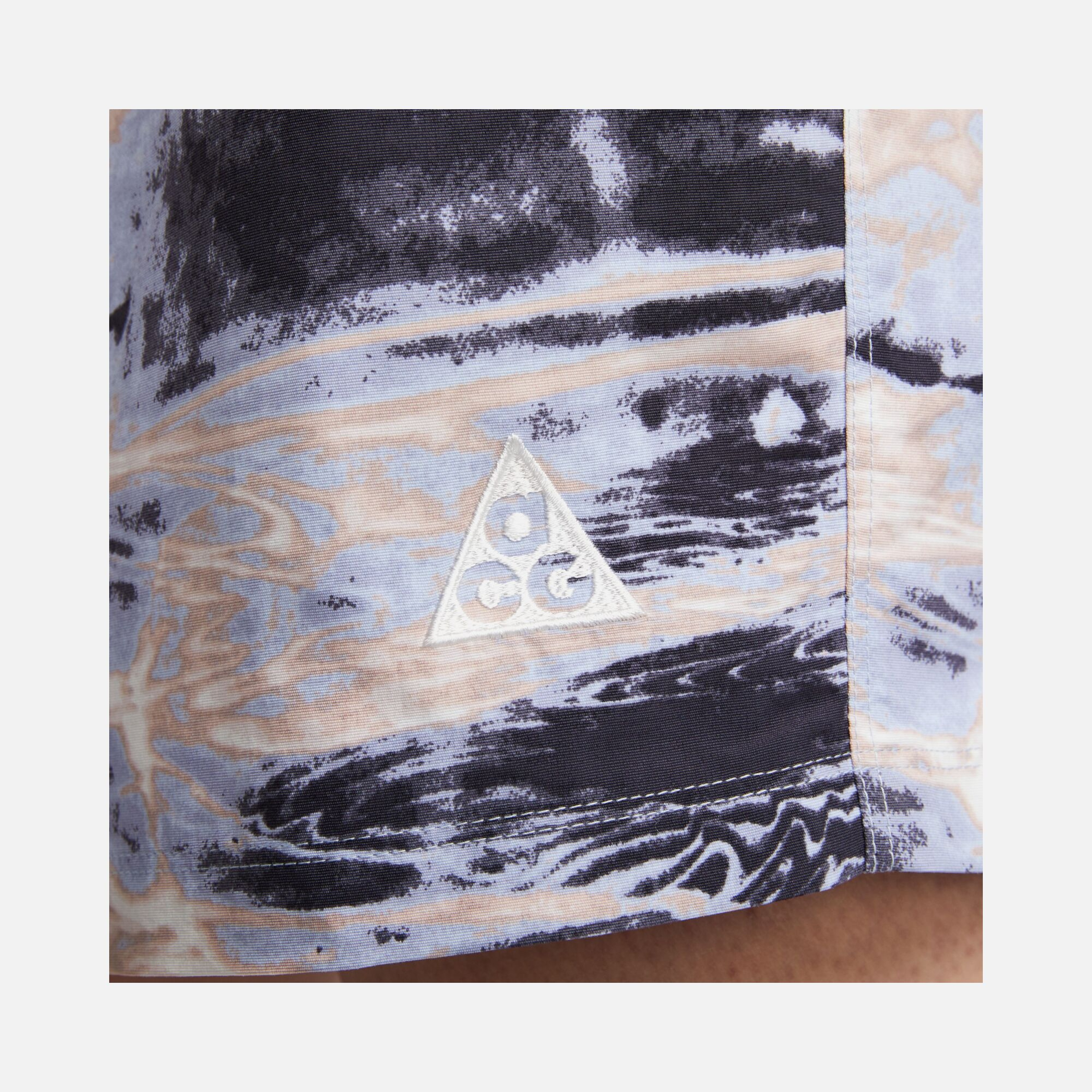 Nike Sportswear ACG Printed Kadın Şort